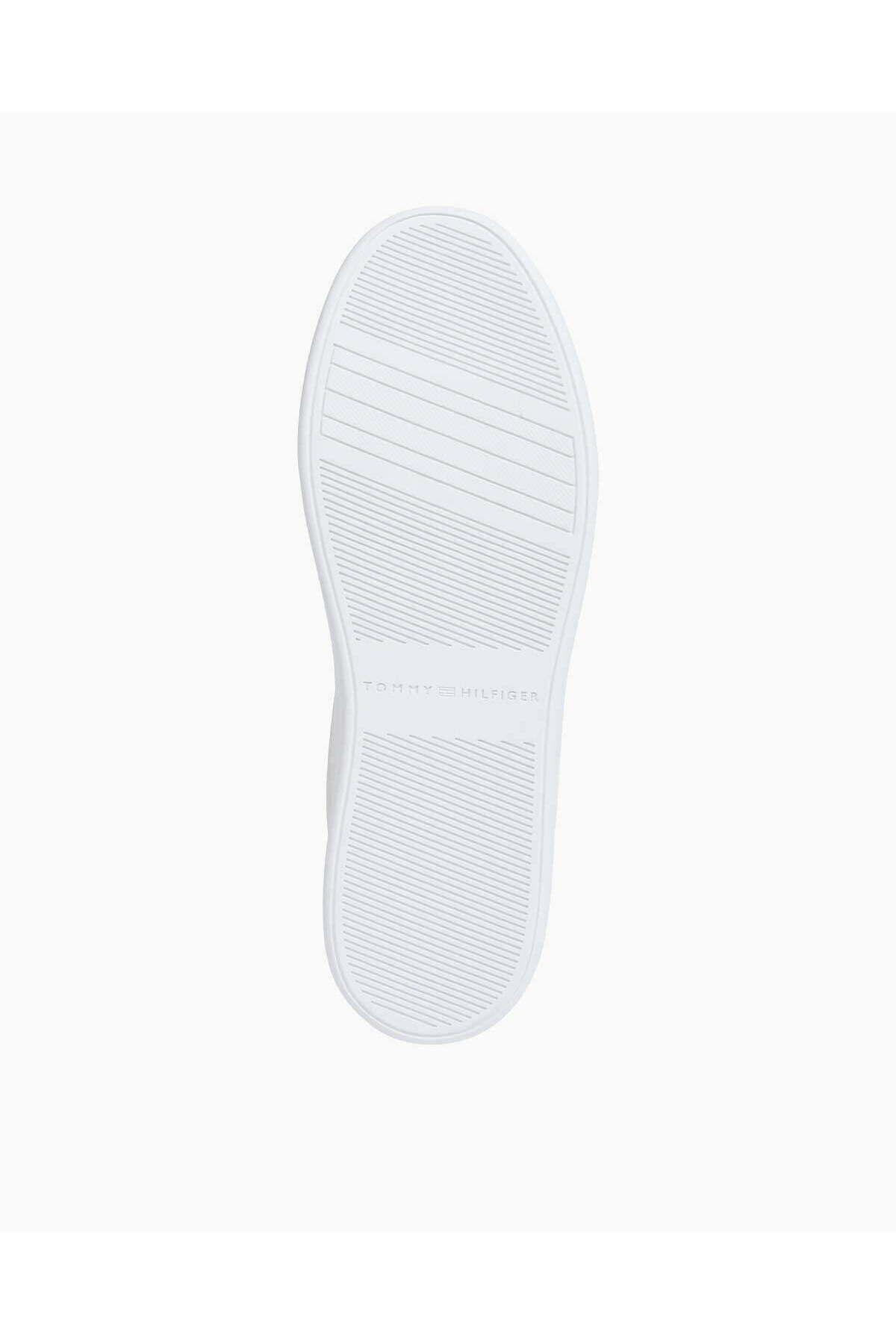 essential-court-sneaker-90-216.jpg