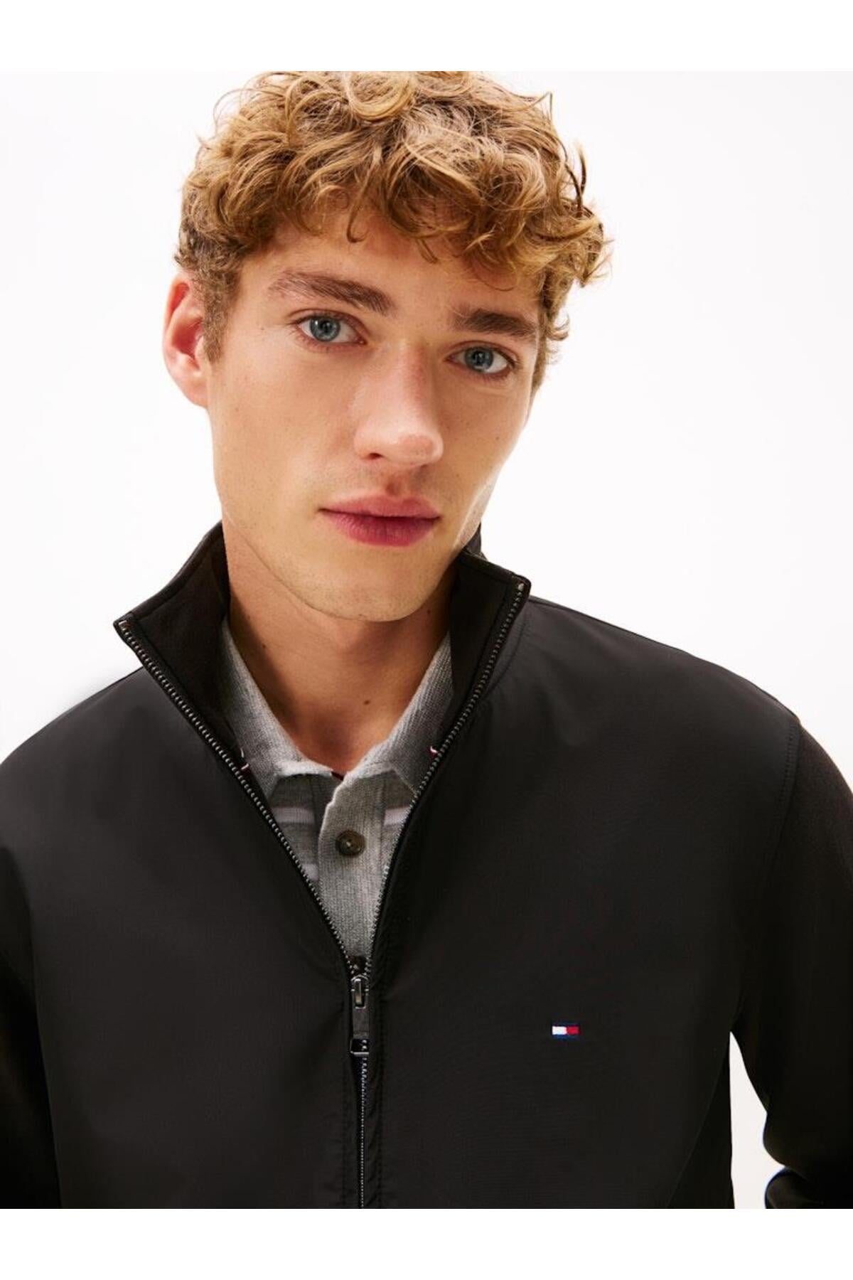 essential-intechno-mix-zip-thru-6b3913.jpg