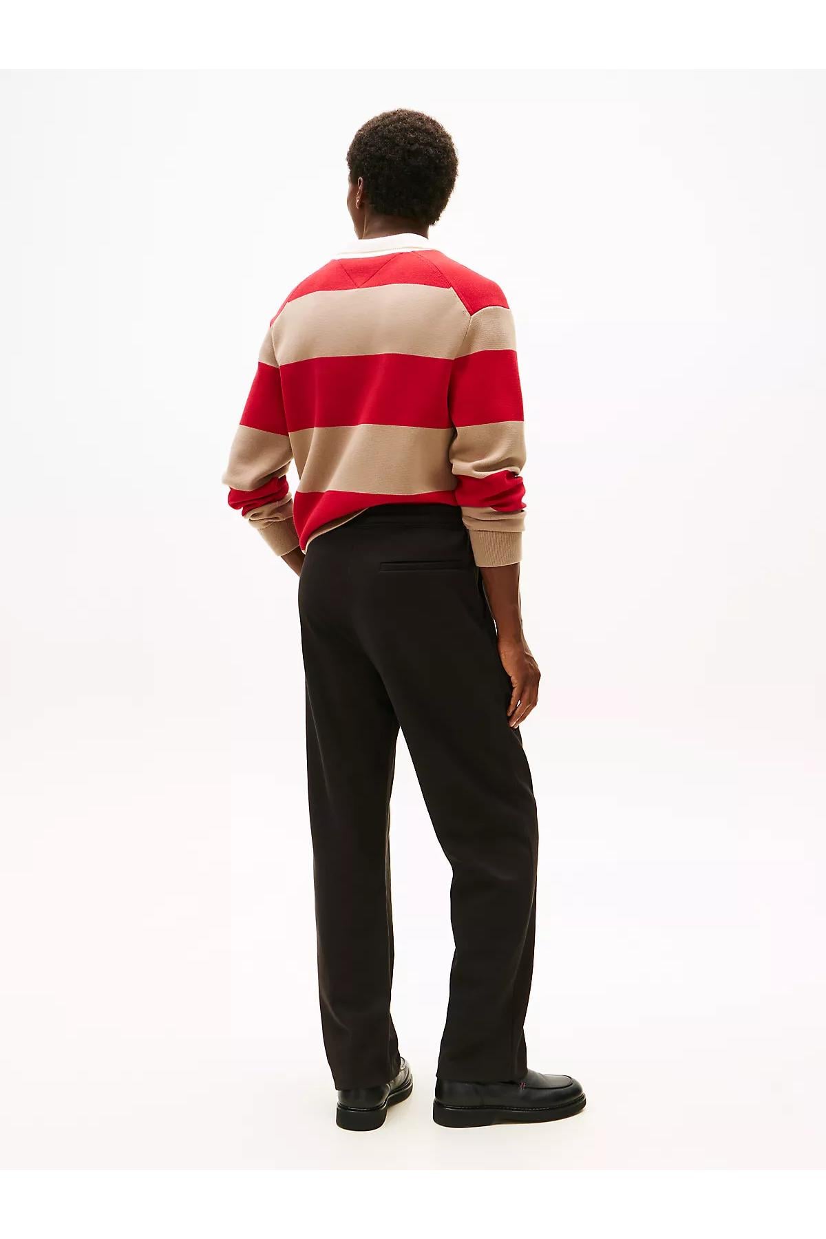 essential-intechno-sweatpant-0e-82f.jpg