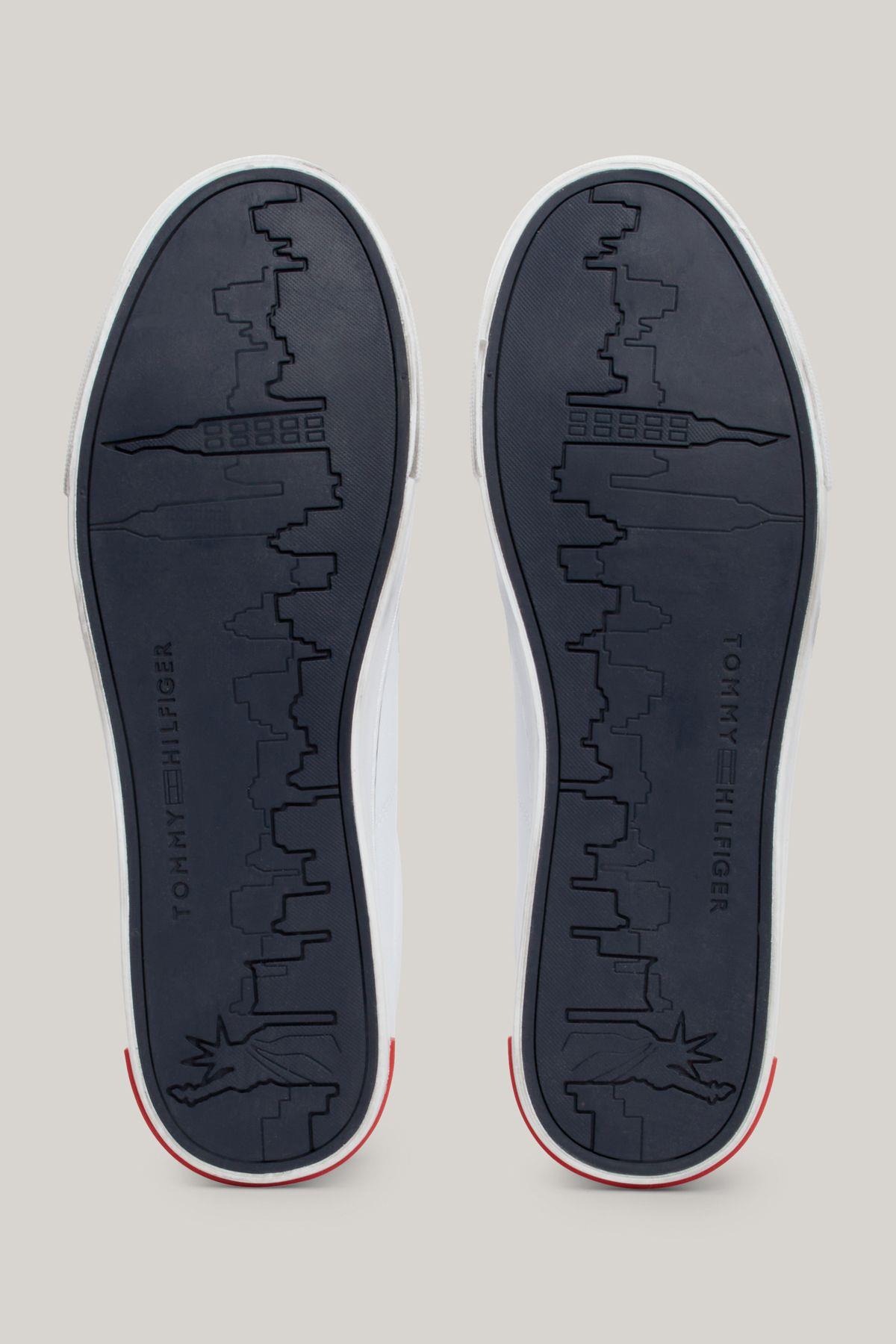 essential-leather-detail-vulc-bd-ac2.jpg
