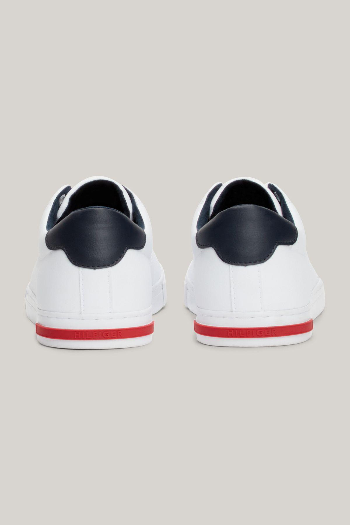 essential-leather-detail-vulc-d32-01.jpg
