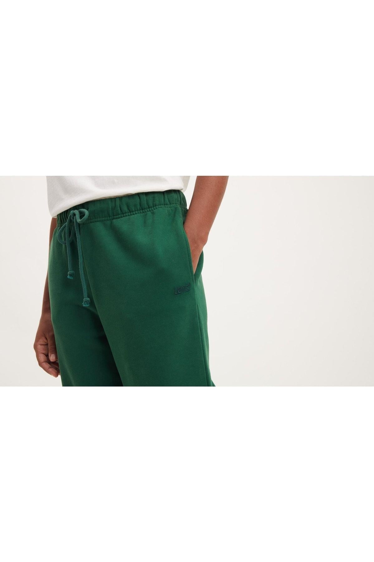 gold-tab-sweatpants-71-3e4.jpg