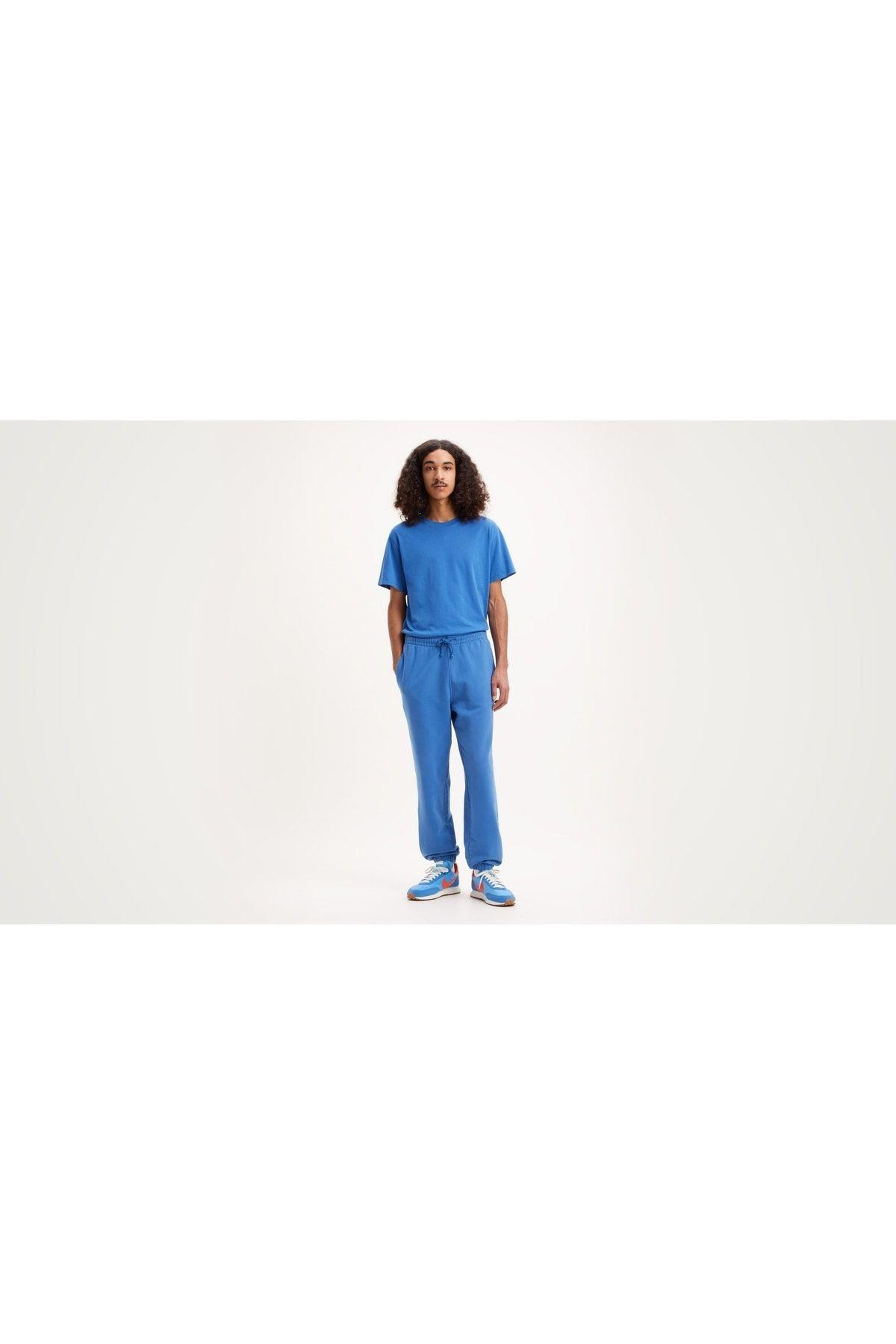 gold-tab-sweats-8-b618.jpg