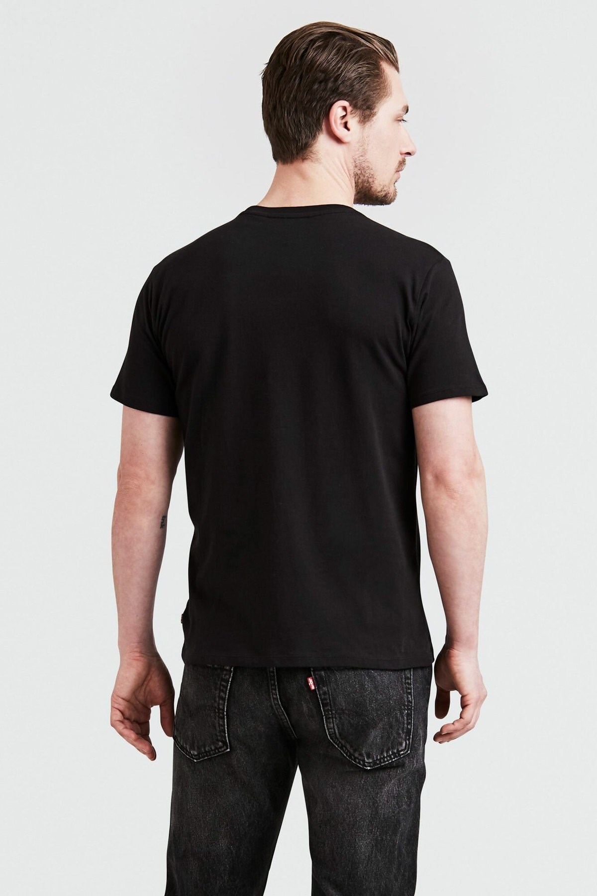 graphic-set-in-logo-t-shirt-fa6aae.jpg