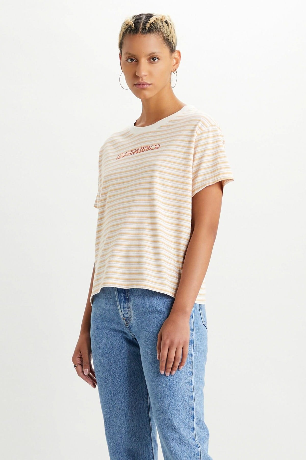 graphic-varsity-tee-pearl-tofu-beyaz-k-8ce3-b.jpg