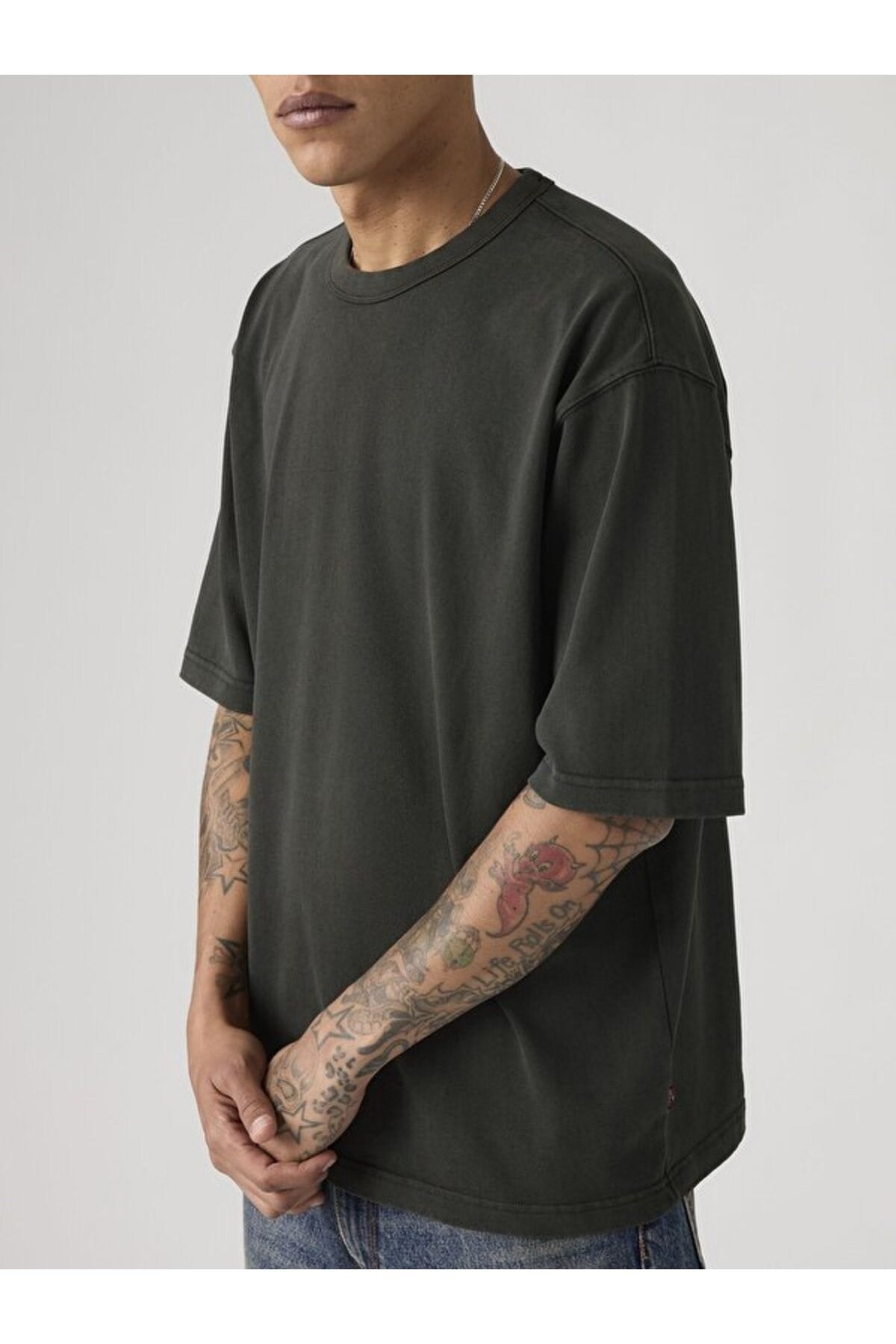 heavyweight-loose-tisort-1ee228.jpg