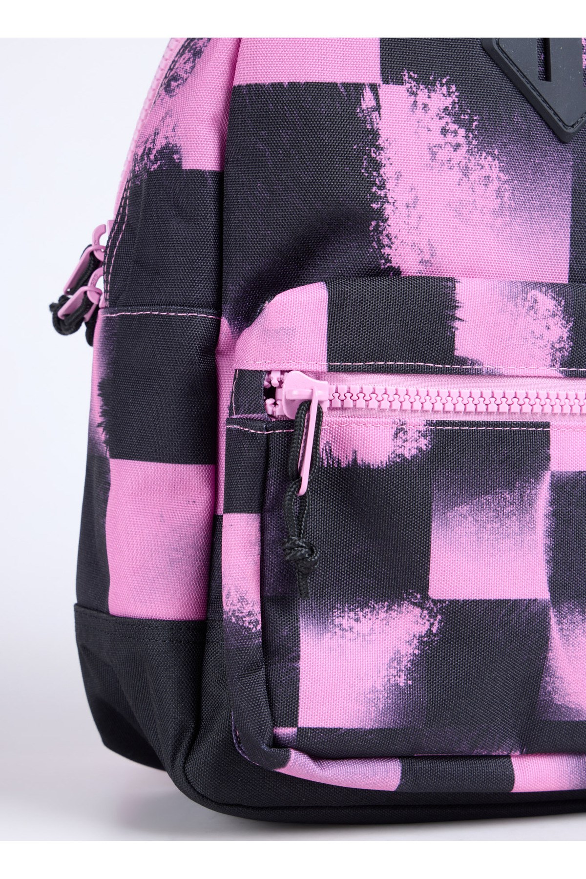 heritage-backpack-41f-49.jpg