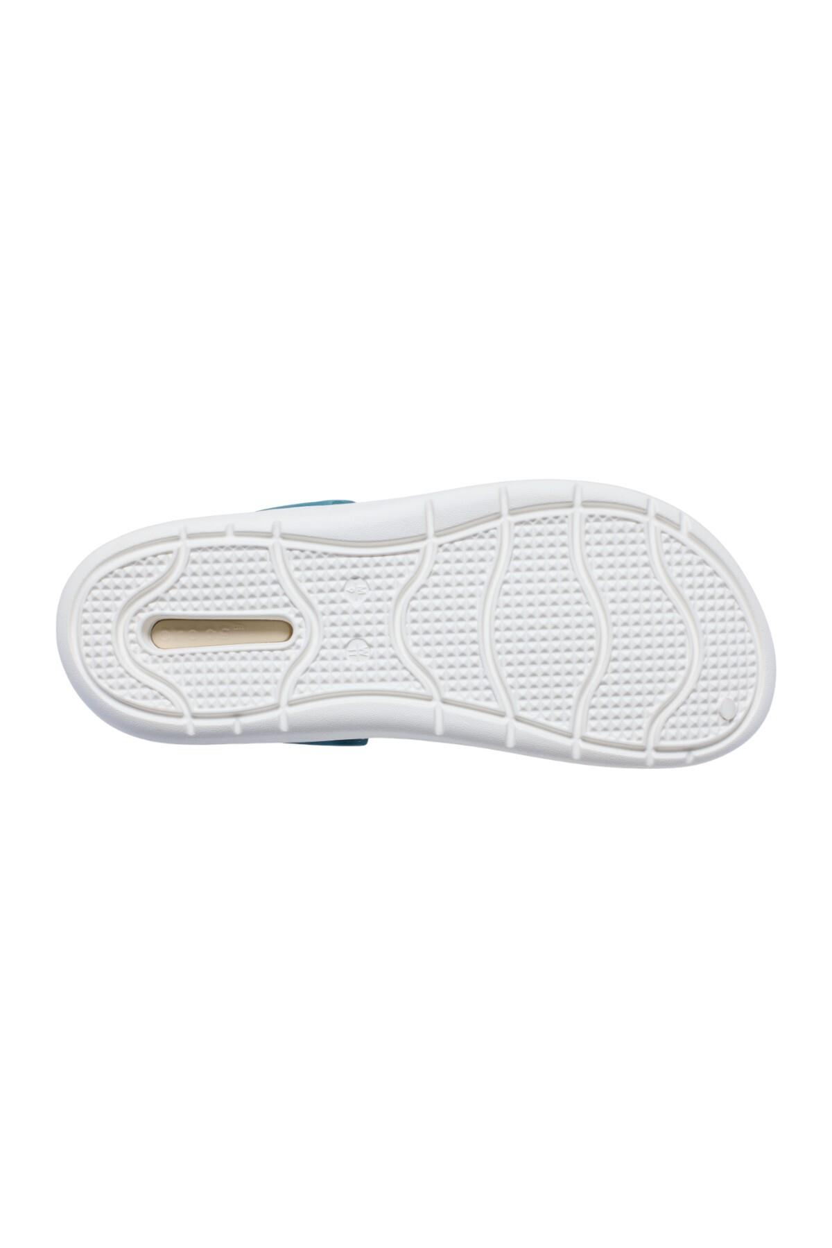 inmotion-clog-2-4015.jpg