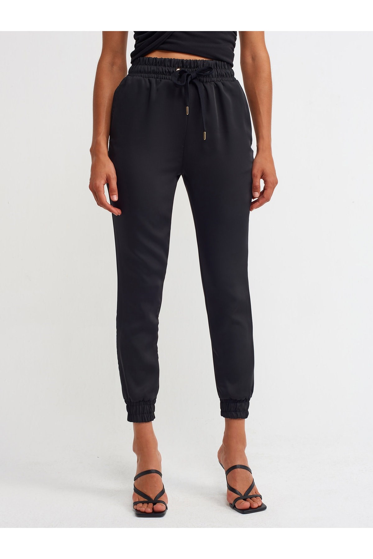 jogging-fit-pantolon-b20-4b.jpg