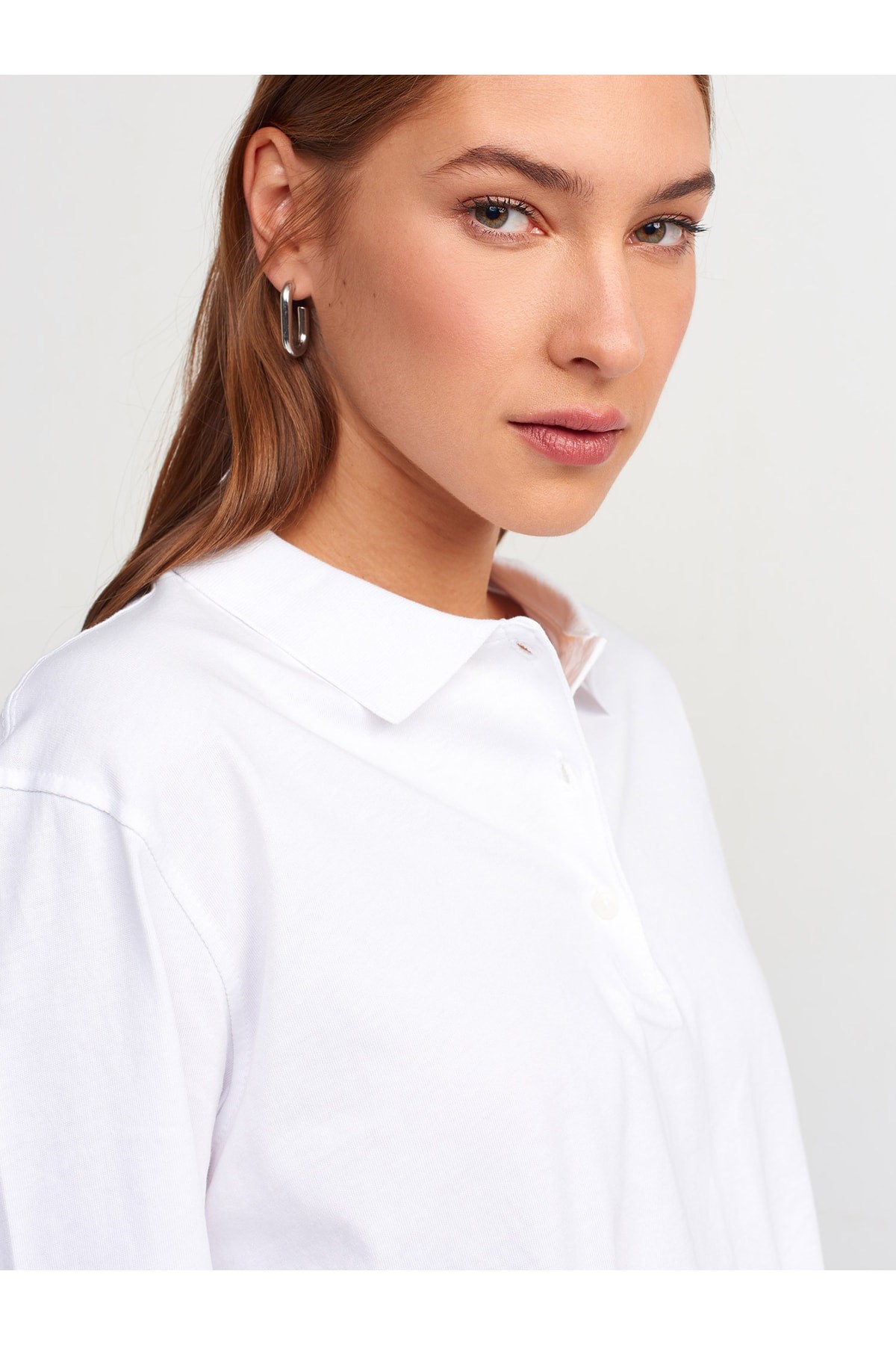 kadin-3691-polo-yaka-sweatshirt-beyaz-5431-4.jpg