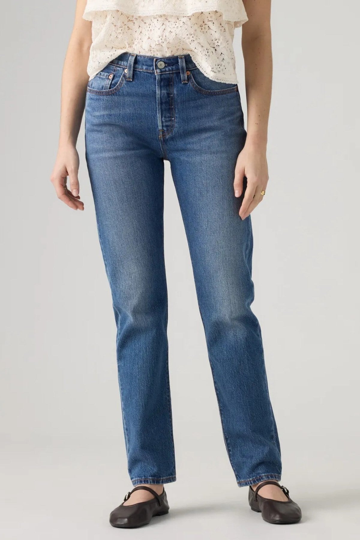 kadin-501-med-indigo-jeans-3bc8ac.jpg