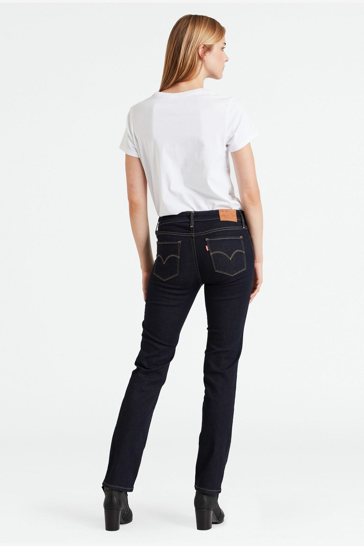 kadin-712-slim-jean-18884-0147-4e88da.jpg