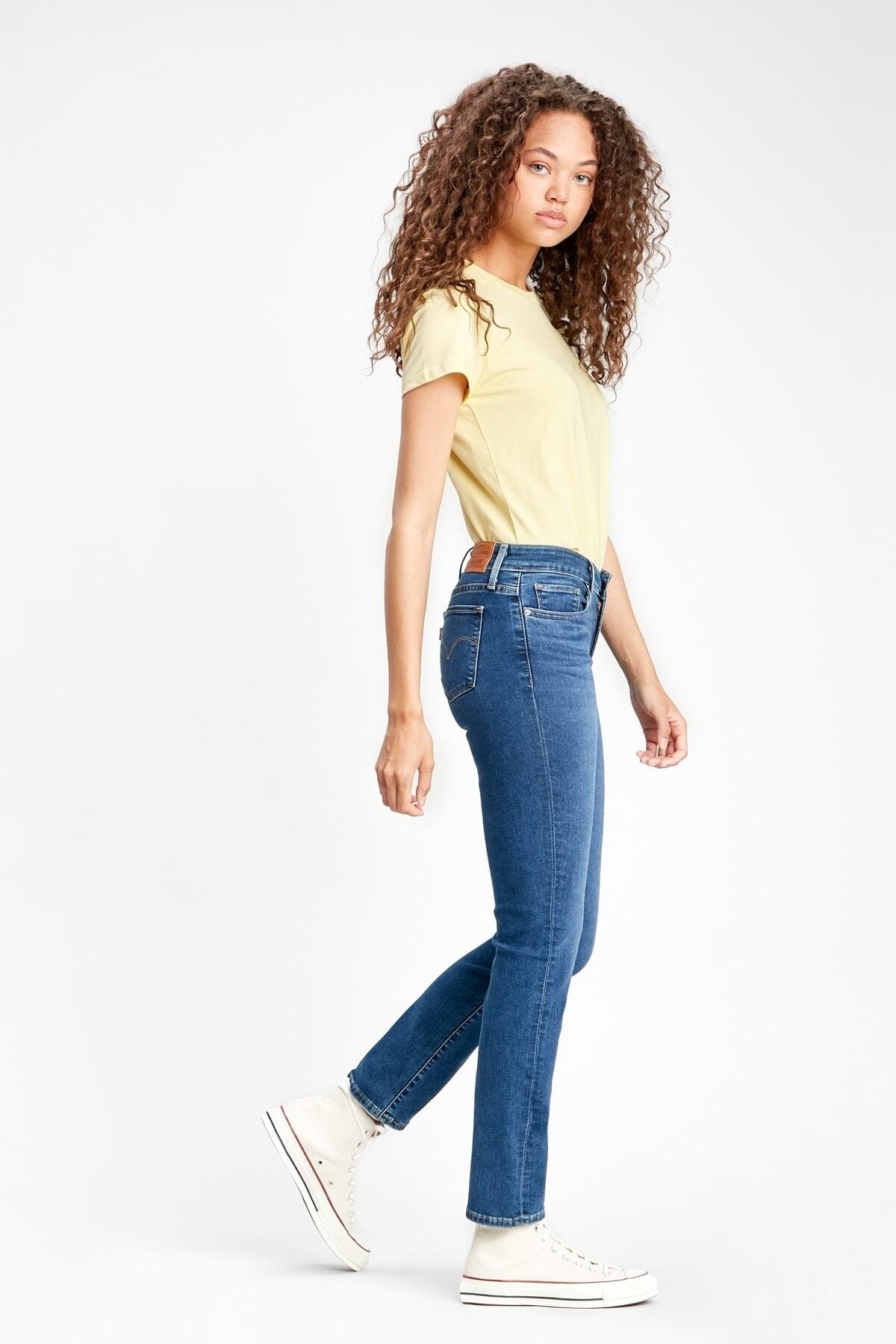 kadin-712-slim-jean-18884-0189-4cdd-b.jpg