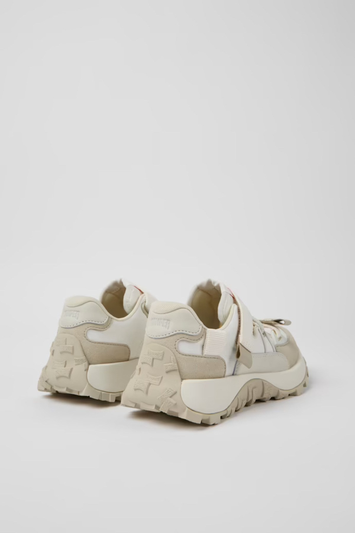 kadin-beyaz-casual-ayakkabi-k201538-00-2-b195.jpg