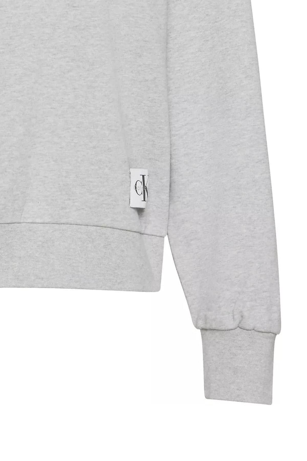 kadin-bisiklet-yaka-logo-patchli-sweat-3d-f2e.jpg