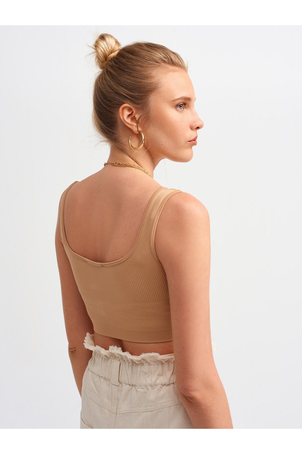 kadin-camel-askili-crop-top-101a03540-4cb6-b.jpg
