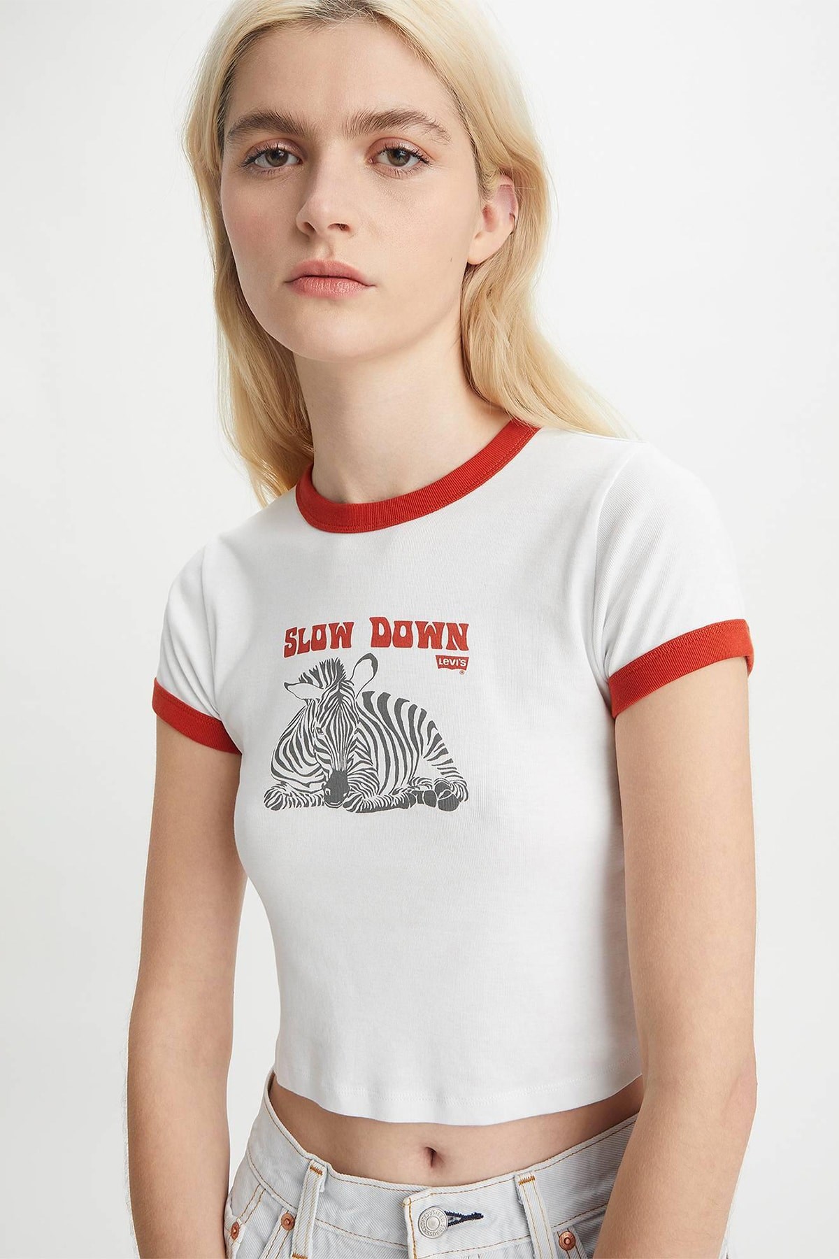 kadin-crop-kirmizi-beyaz-t-shirt-a3523-451b-3.jpg