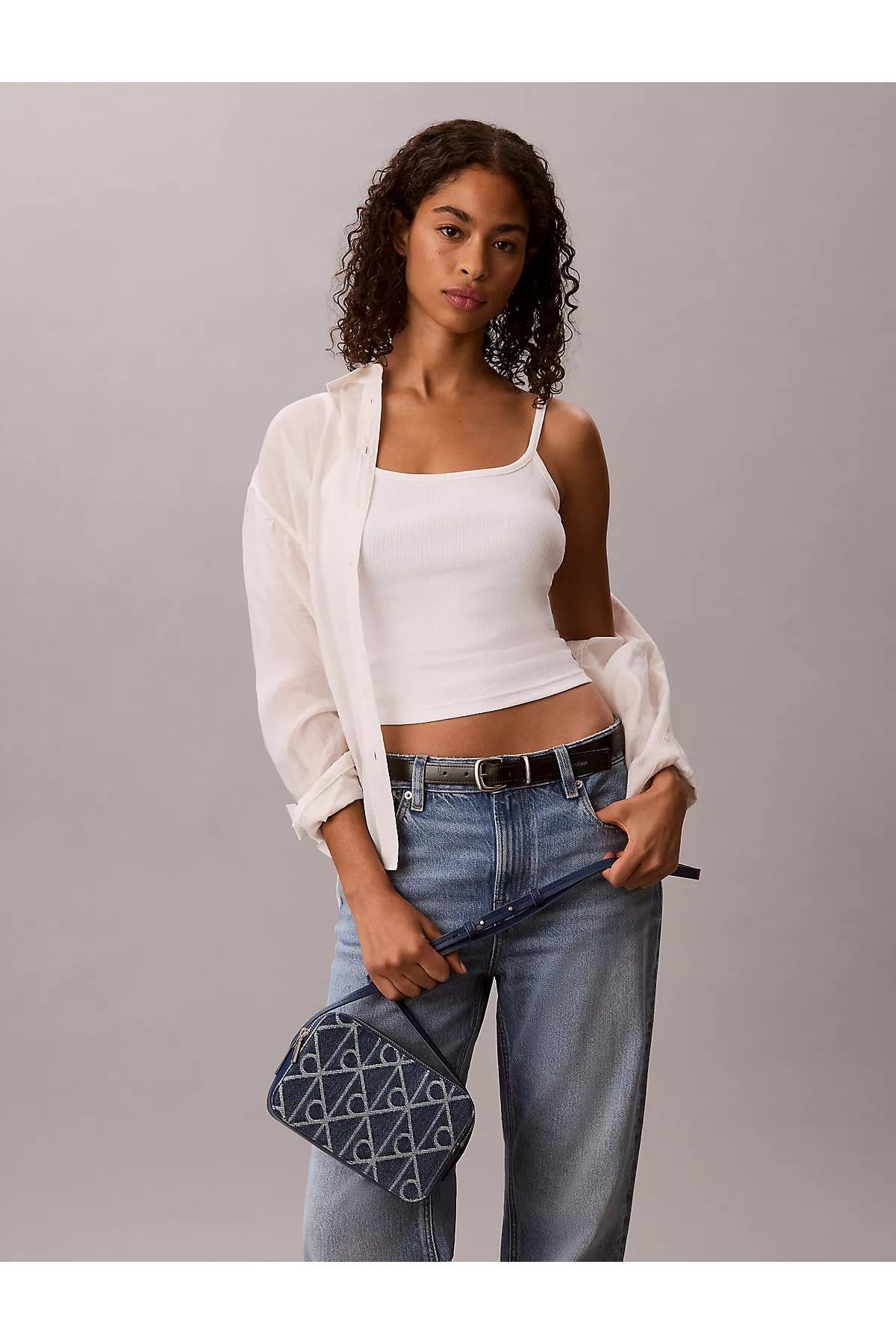 kadin-emblem-aop-denim-camera-omuz-can-6-5e3a.jpg
