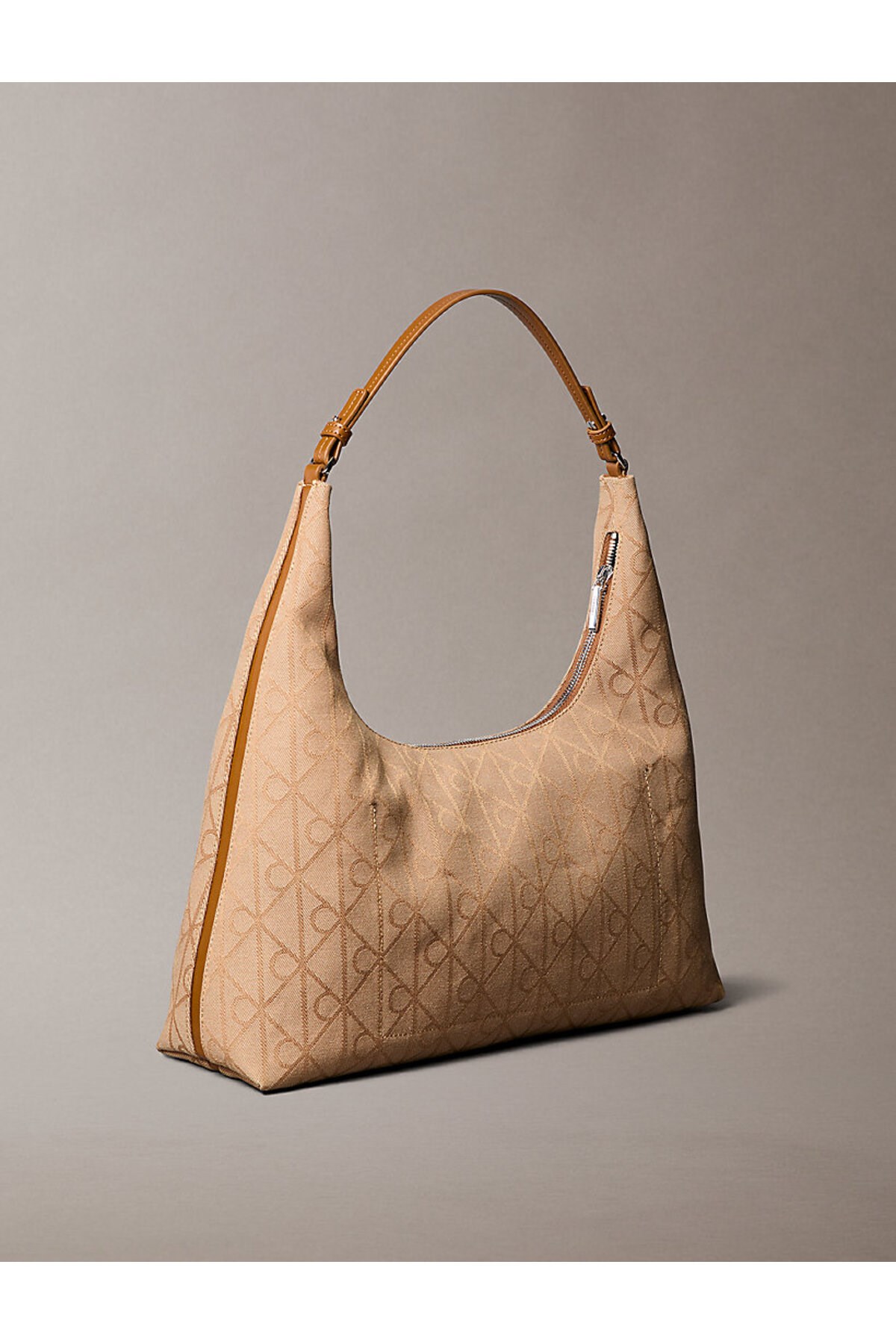 kadin-emblem-jacquard-omuz-cantasi-6b0ed-.jpg