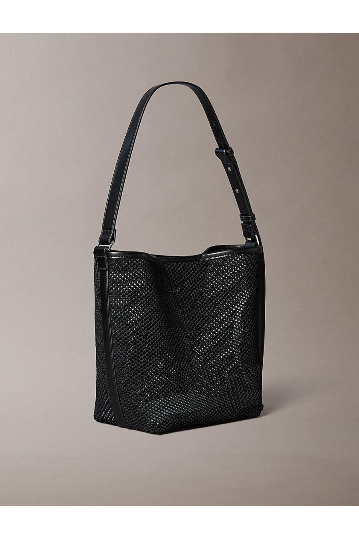 kadin-emblem-mesh-bucket-canta-cf2f-4.jpg