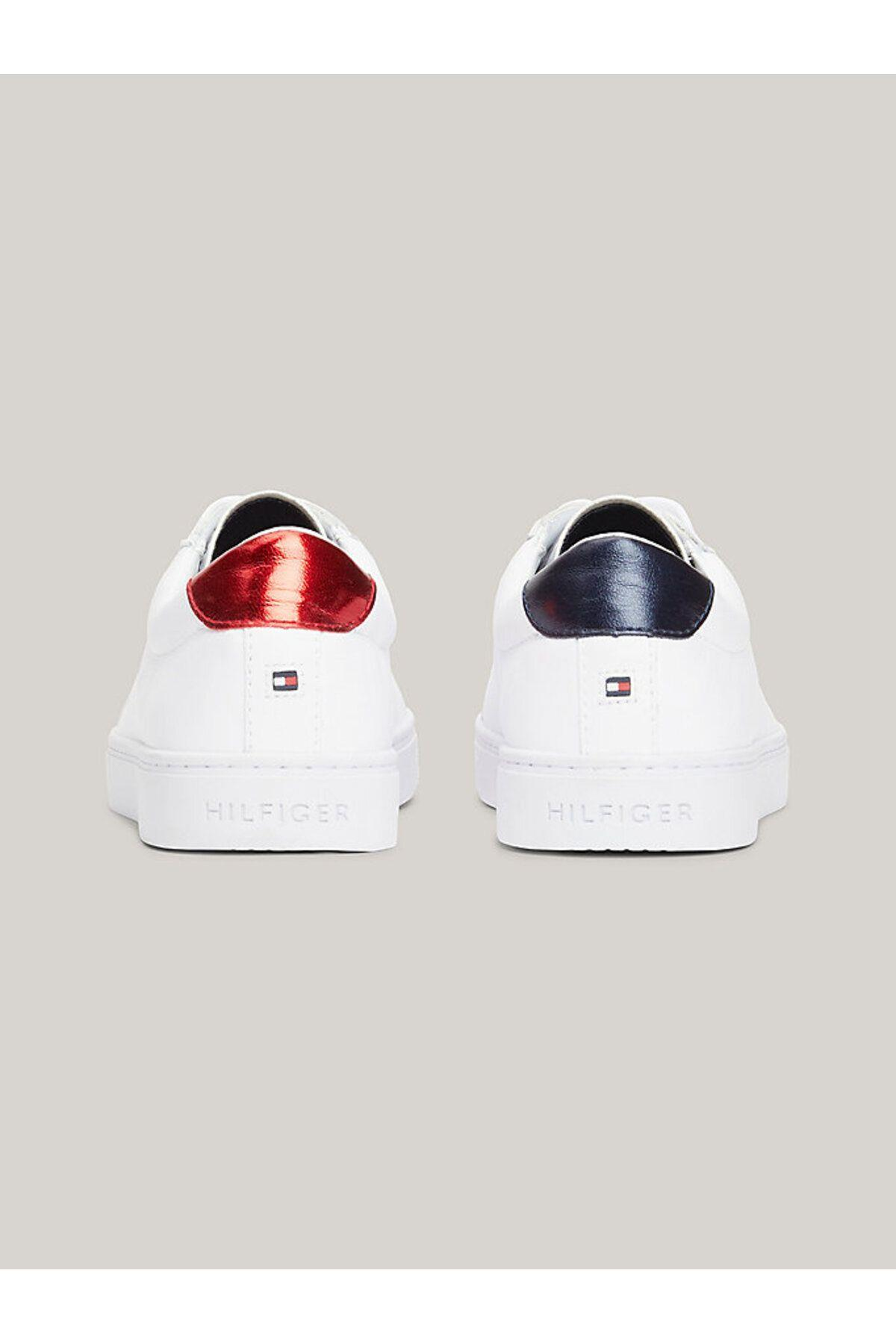 kadin-essential-sneaker-71d580.jpg
