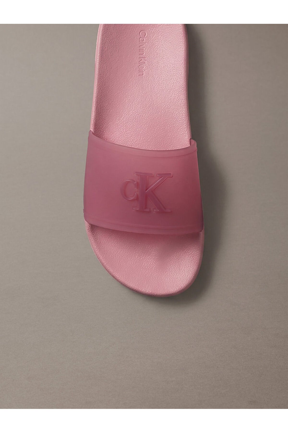 kadin-essential-terlik-6ba038.jpg
