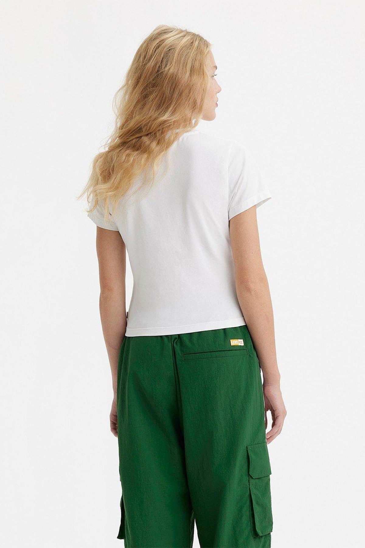 kadin-golden-tab-beyaz-basic-t-shirt-a-22e45c.jpg