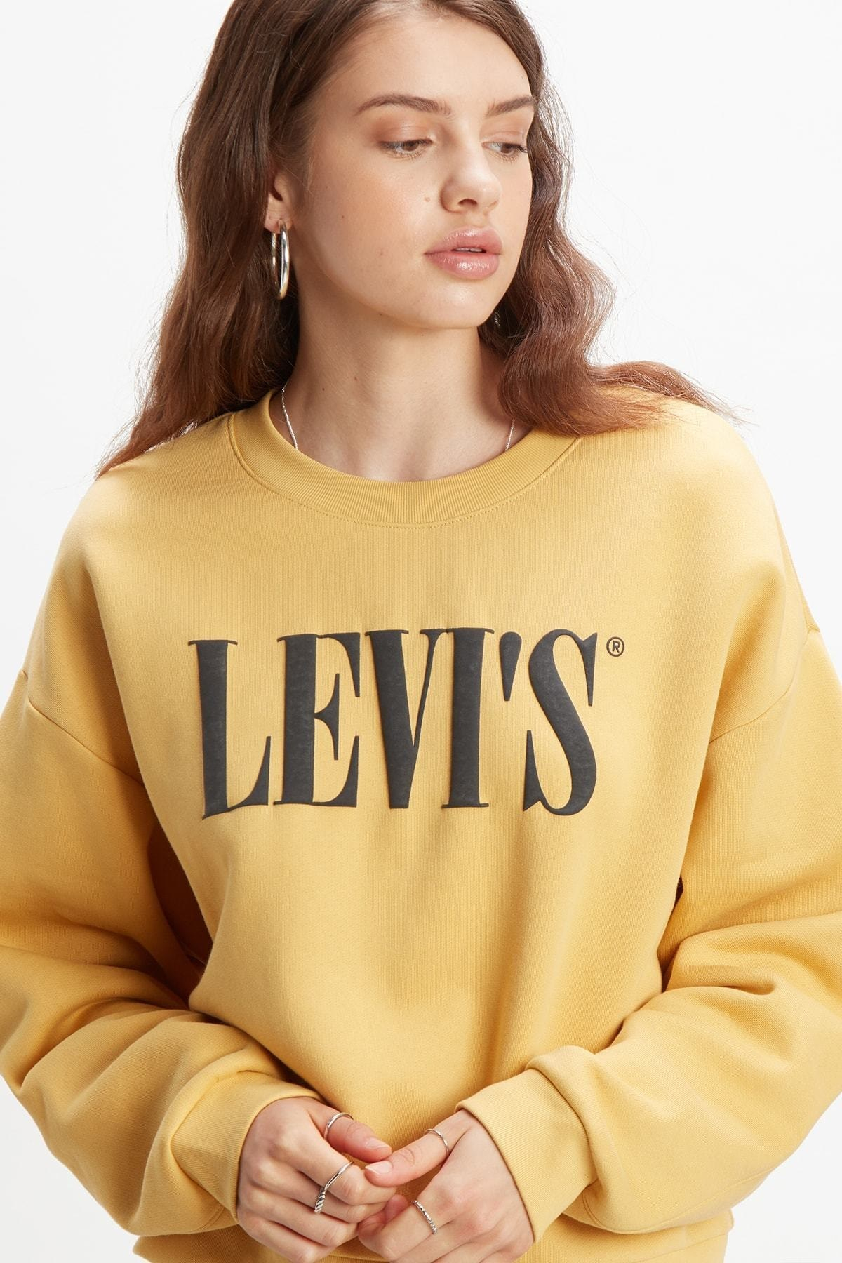 kadin-graphic-90s-serif-sweatshirt-852--47fe-.jpg
