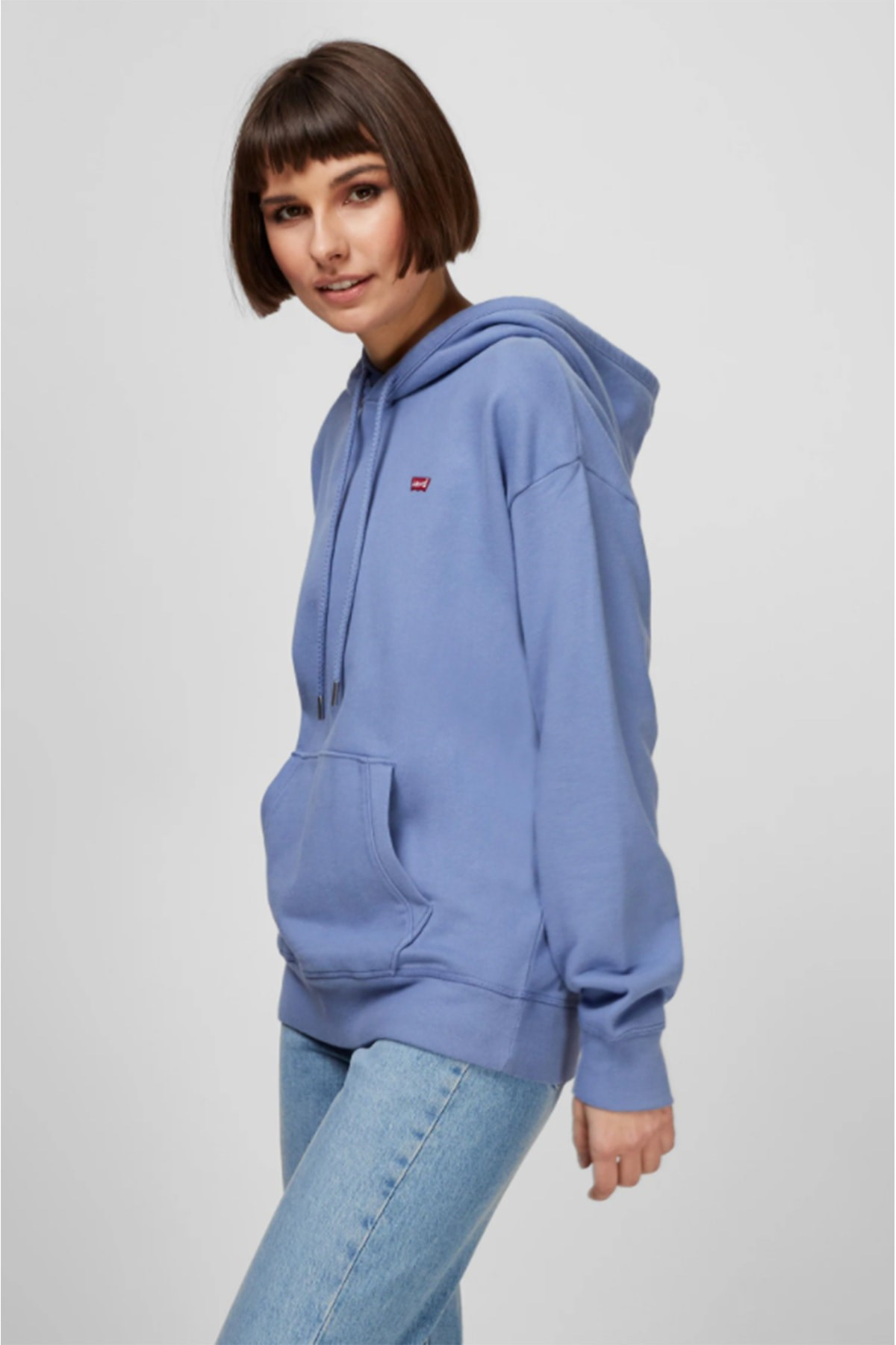 kadin-kapusonlu-logolu-sweatshirt-2469-ea70-4.jpg
