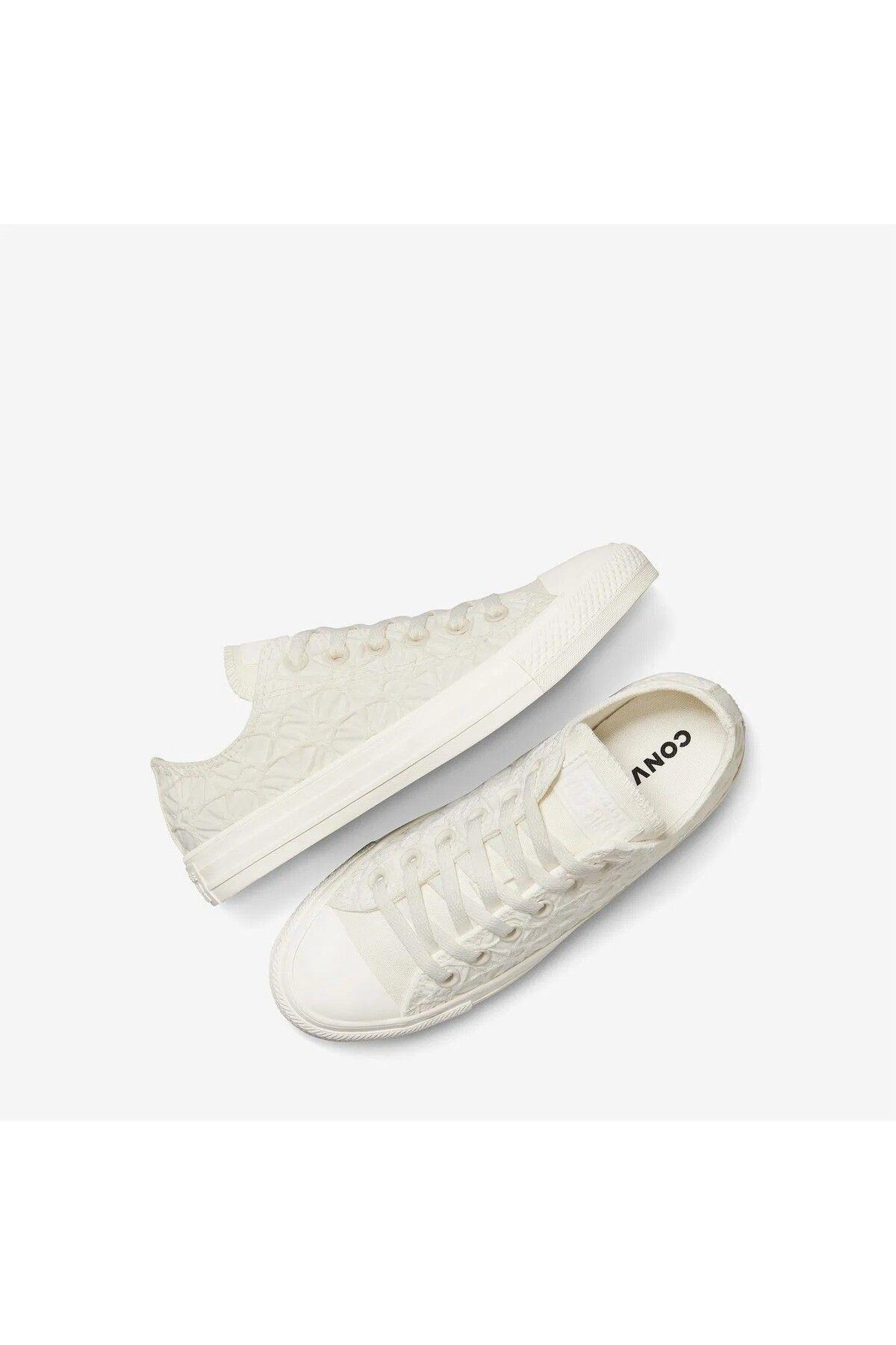 kadin-krem-converse-chuck-taylor-all-s-bf37-d.jpg