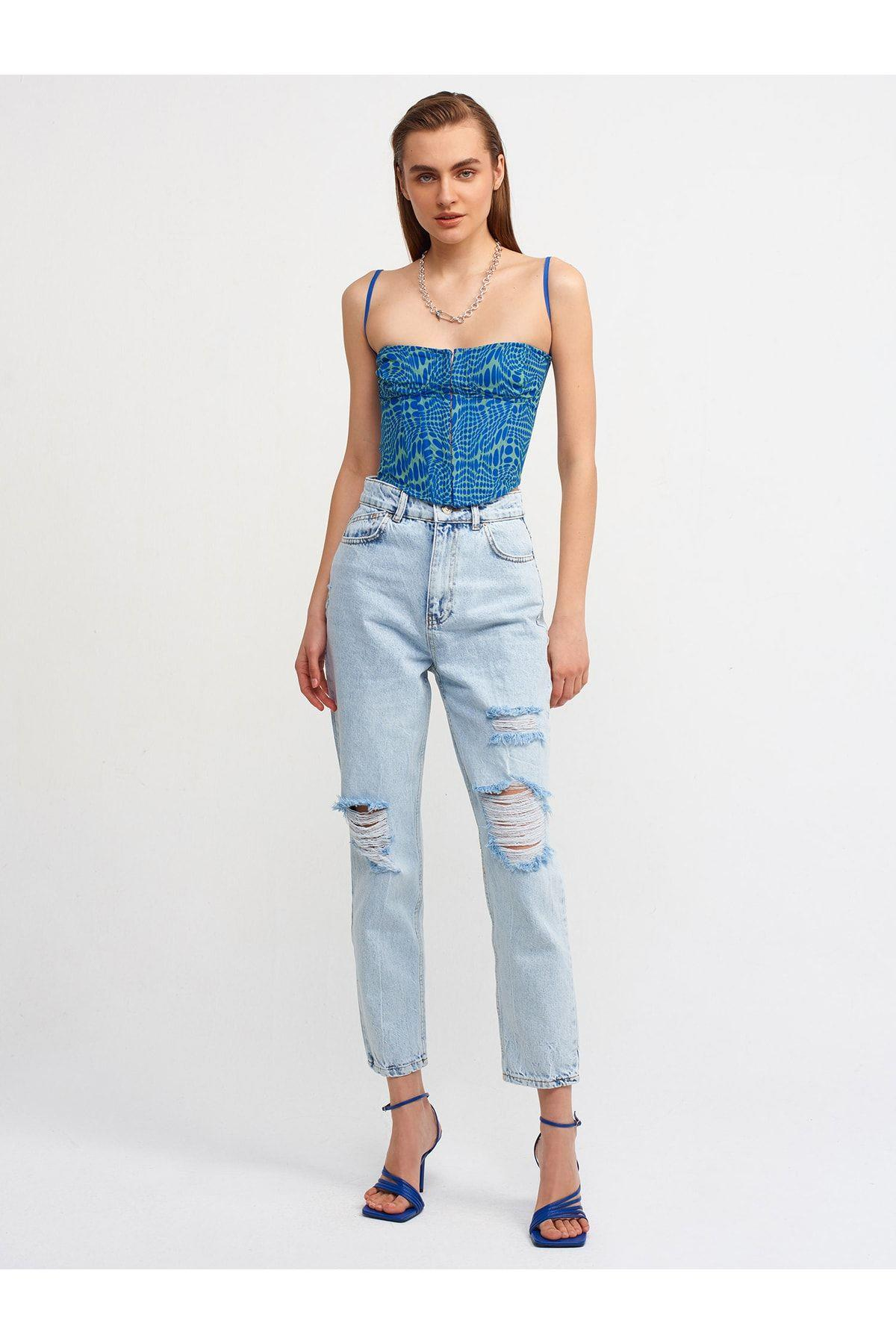 kadin-mavi-saat-cebi-yan-mom-jean-pant-12f-24.jpg