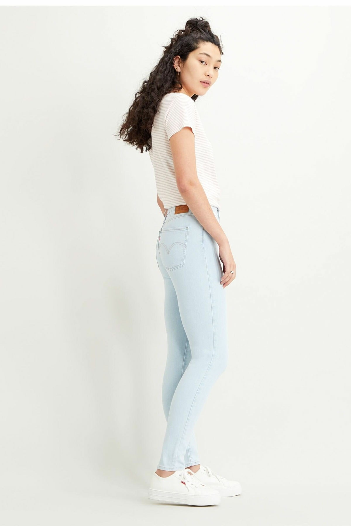 kadin-mile-high-super-skinny-jean-339ef6.jpg