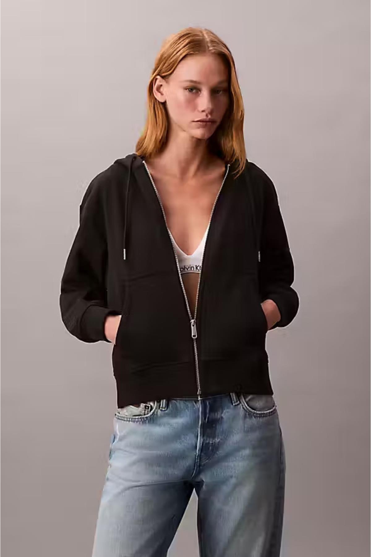 kadin-regular-fit-fermuarli-kapusonlu--f7b6bd.jpg