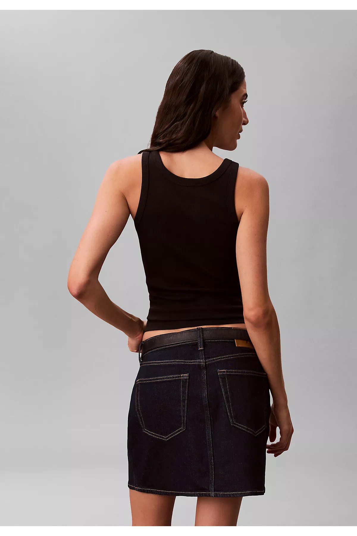 kadin-rib-orgu-grafik-detayli-tank-top-f39e-4.jpg