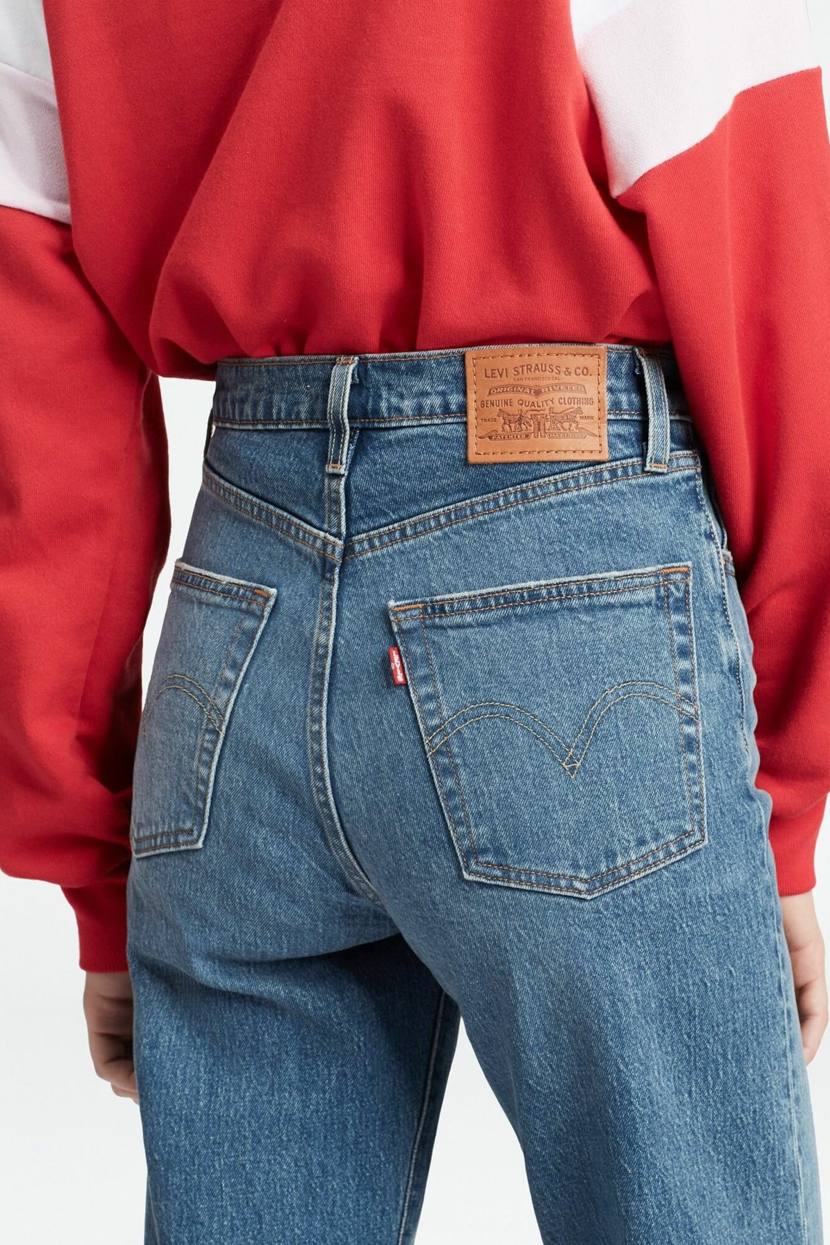kadin-ribcage-straight-jean-72693-0019-437f-8.jpg