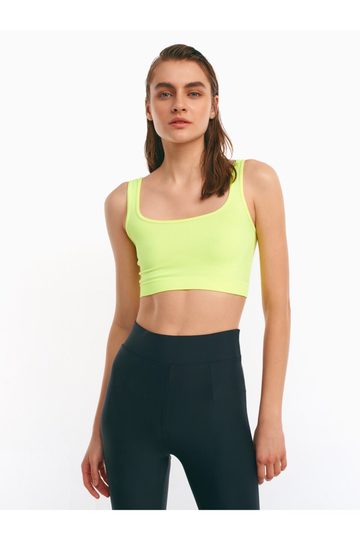 kadin-sari-askili-crop-top-neon-3540-65fbb5.jpg