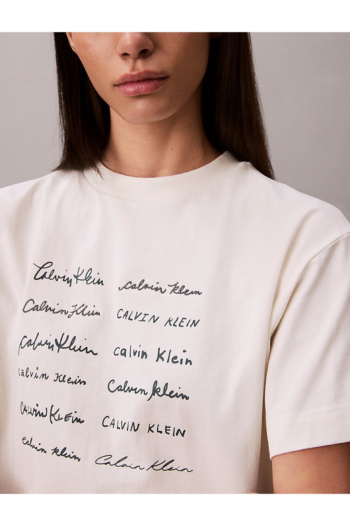 kadin-ss-boxy-fit-grafik-detayli-crop--00d-ea.jpg