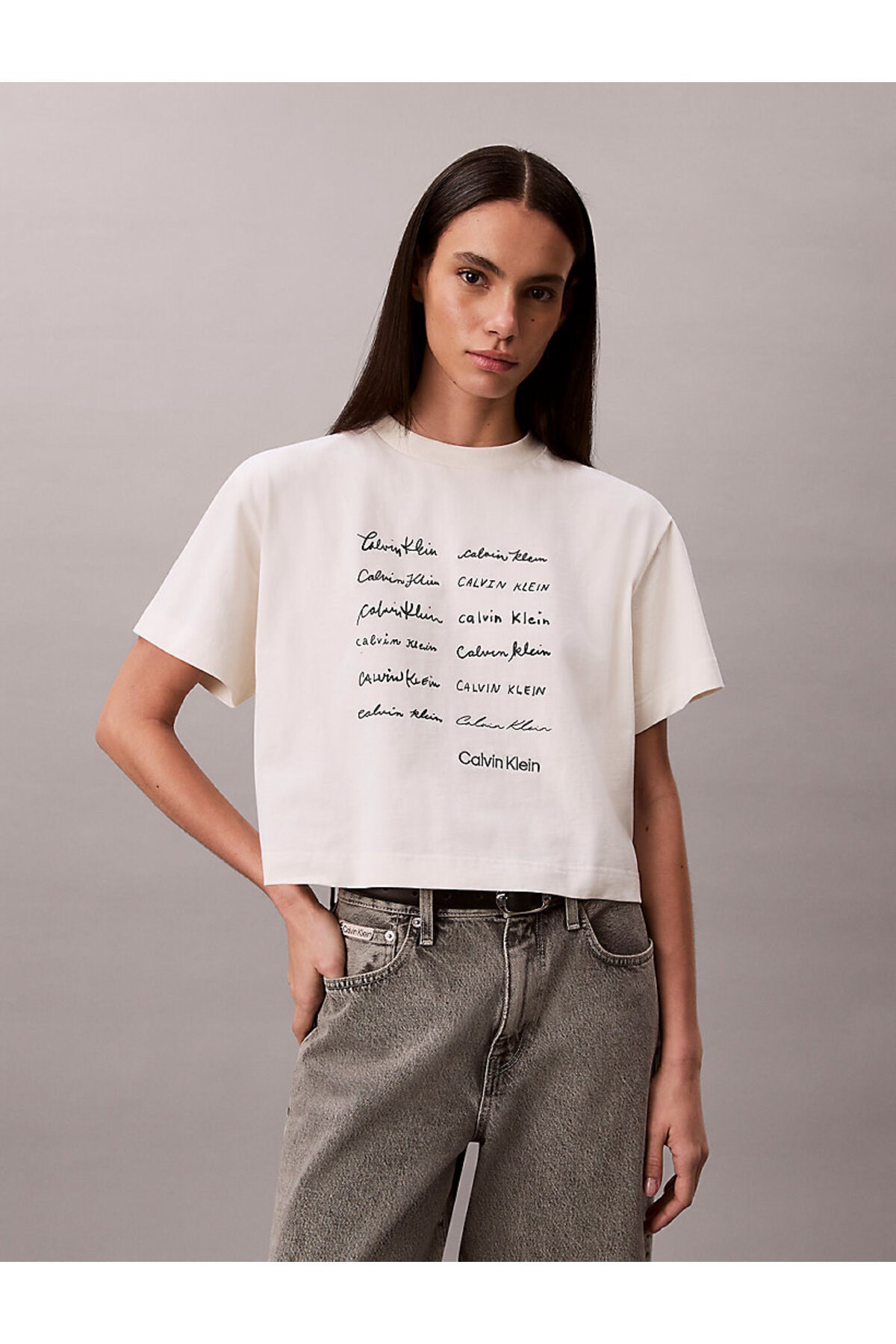 kadin-ss-boxy-fit-grafik-detayli-crop--ef5-6a.jpg
