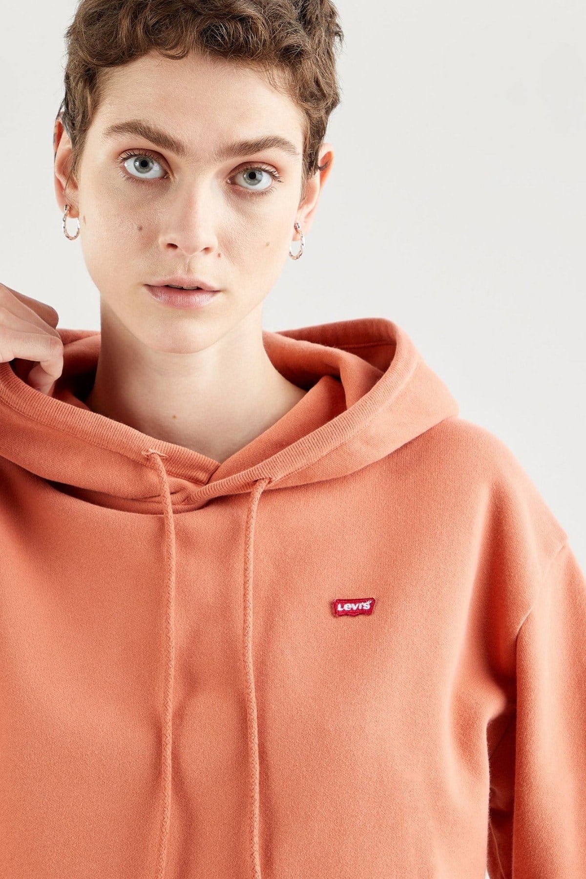 kadin-standart-kalip-kapusonlu-sweatsh-8addb5.jpg