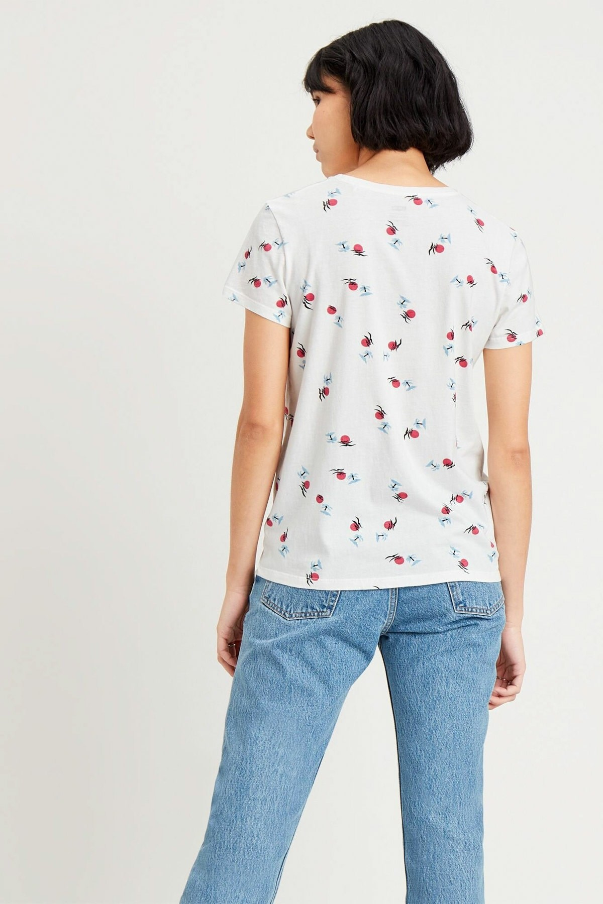 kadin-t-shirt-19364-0132-0204-4.jpg