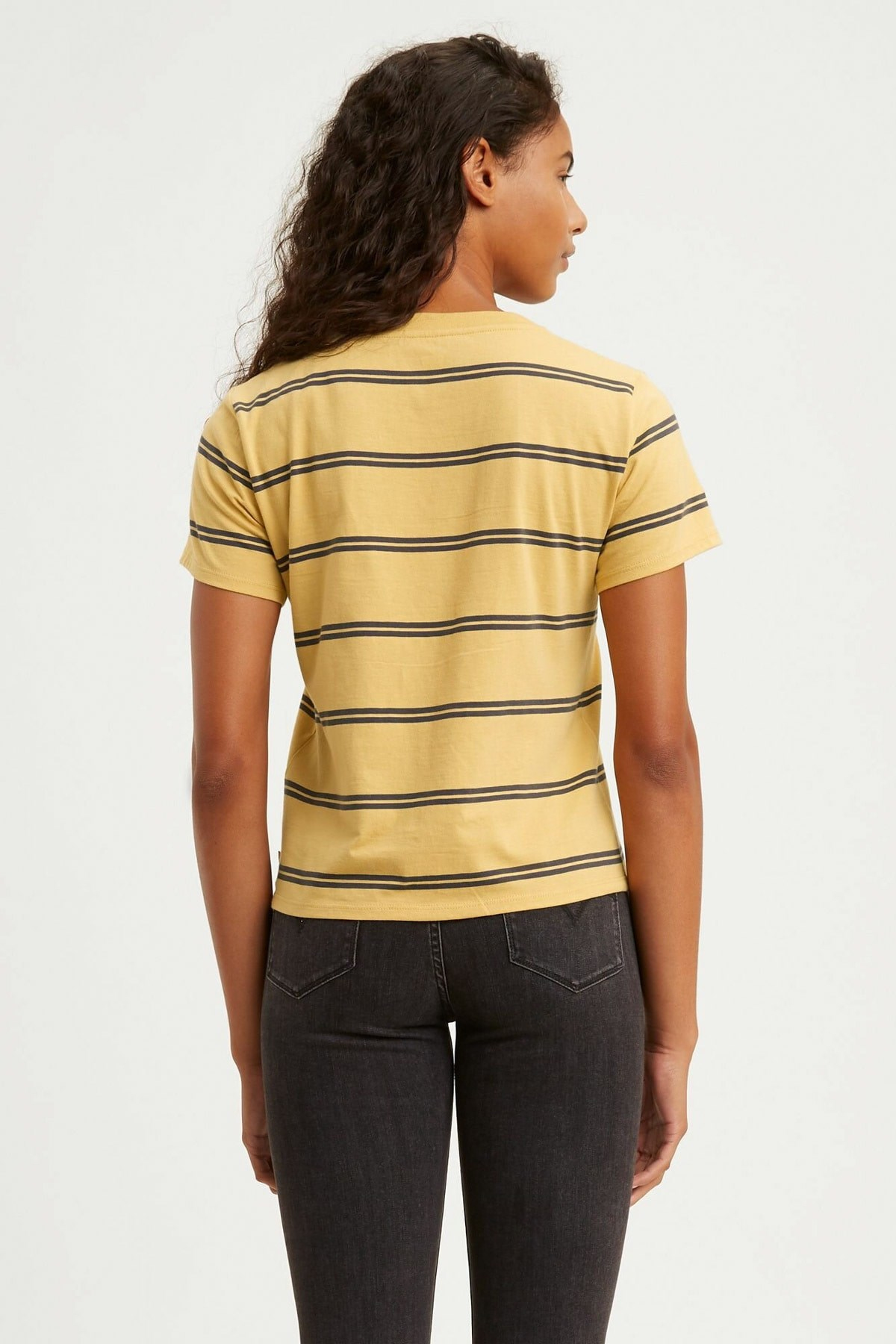 kadin-t-shirt-9e1366.jpg
