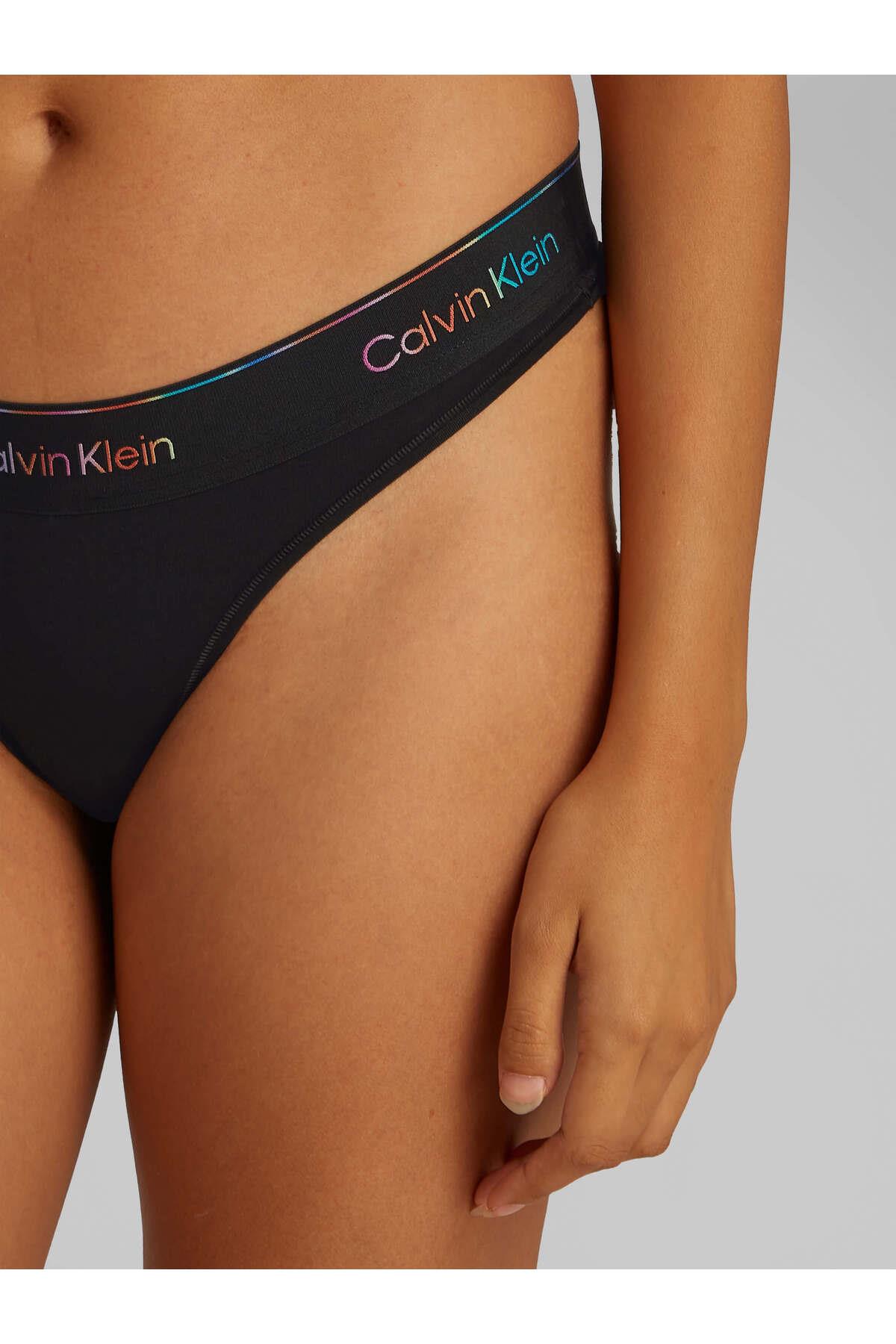 kadin-tanga-5dcdd1.jpg