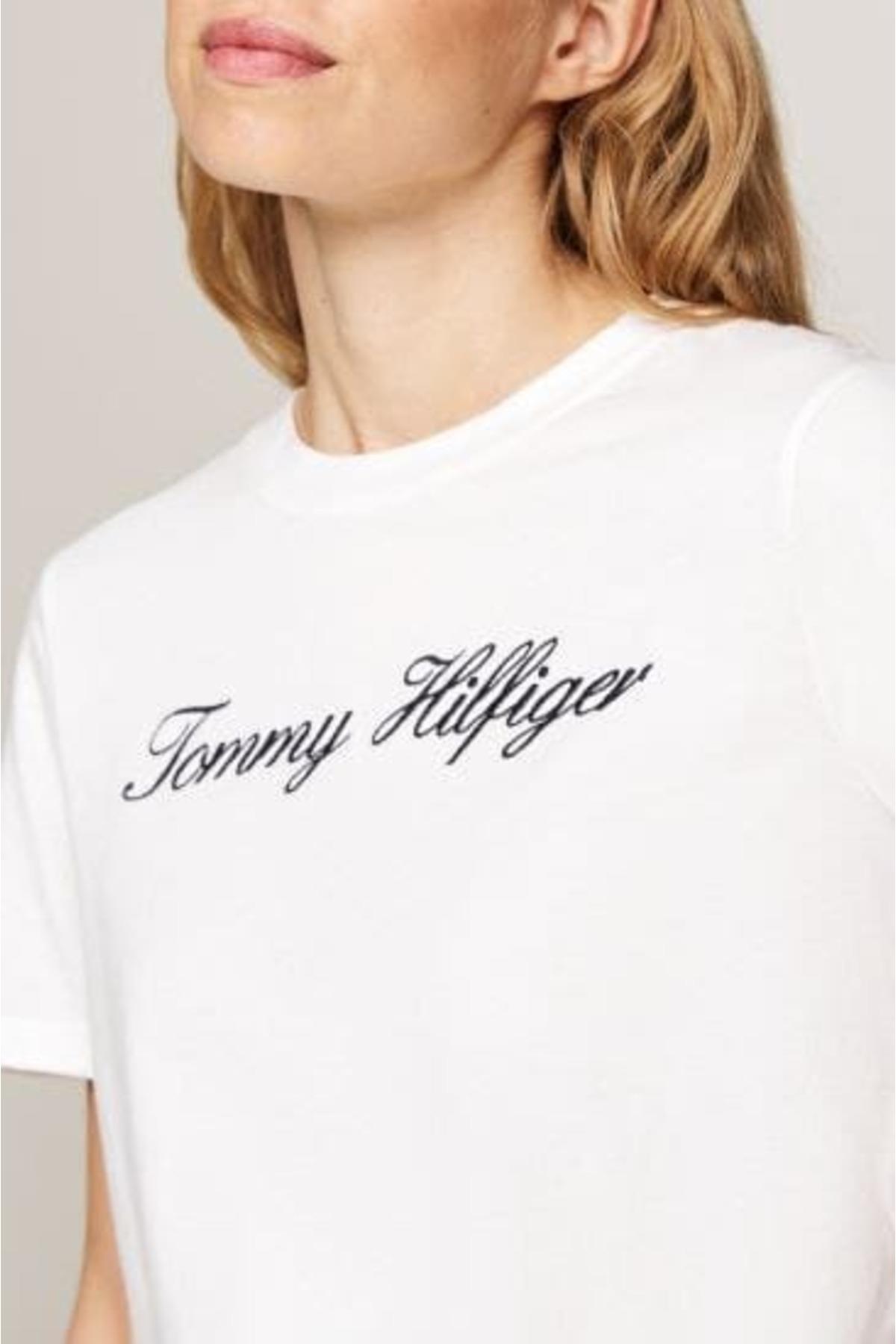 kadin-th-script-logo-regular-t-shirt-e-2ca744.jpg