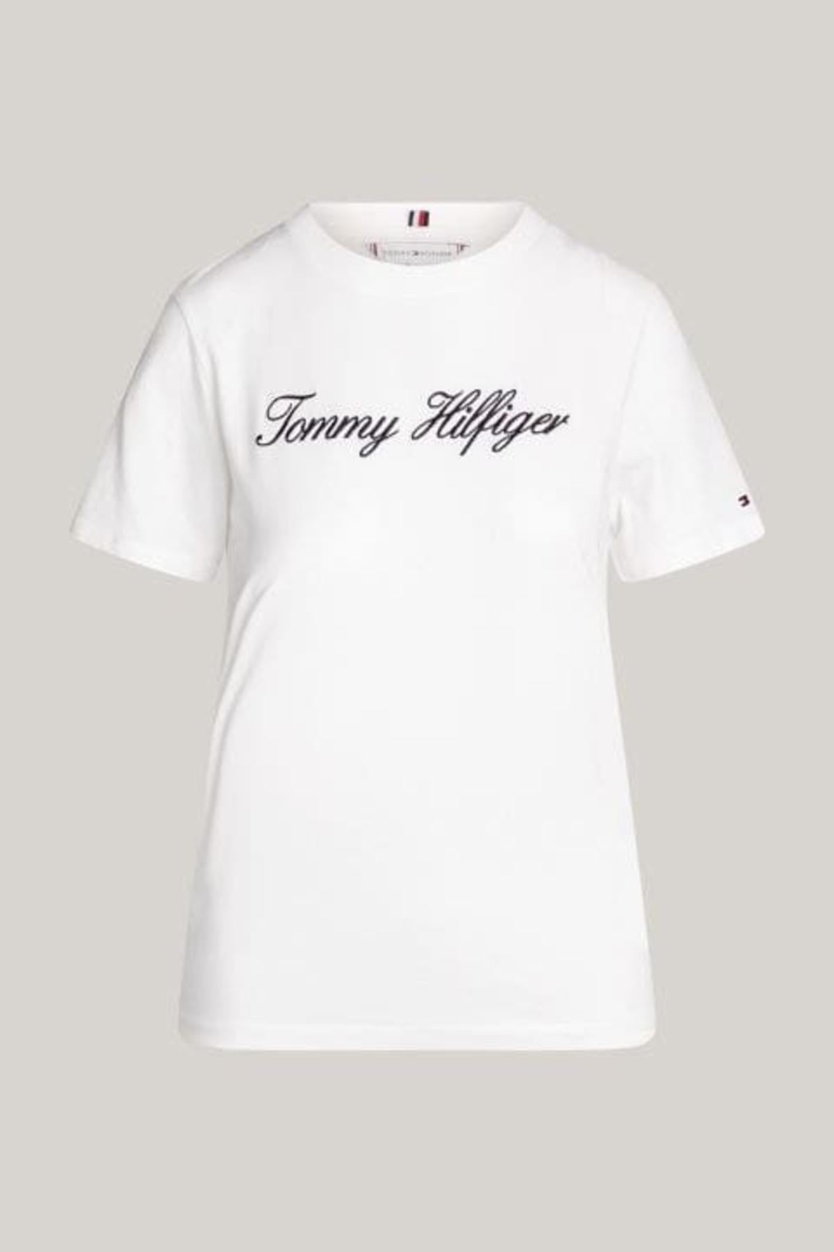 kadin-th-script-logo-regular-t-shirt-e-d16a1d.jpg