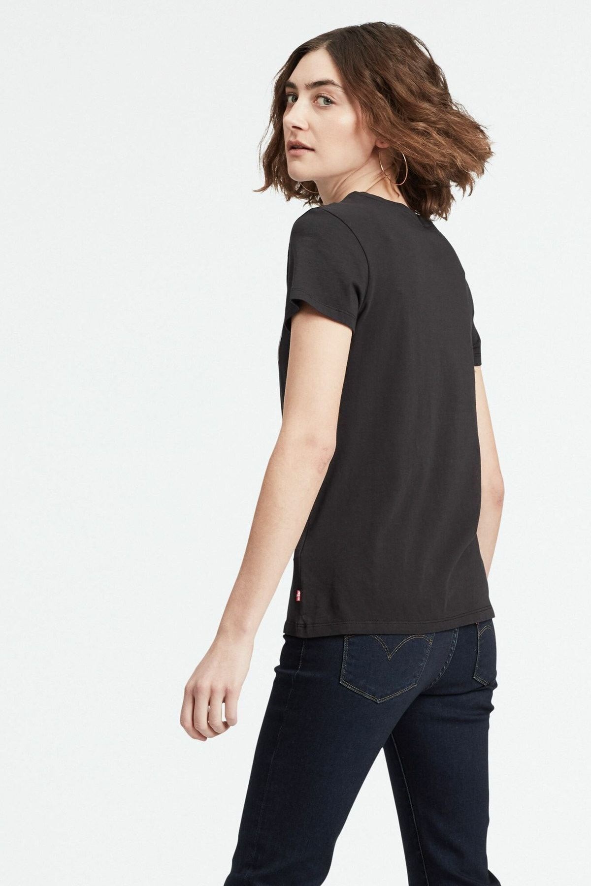 kadin-the-perfect-housemark-t-shirt-17-60d1de.jpg