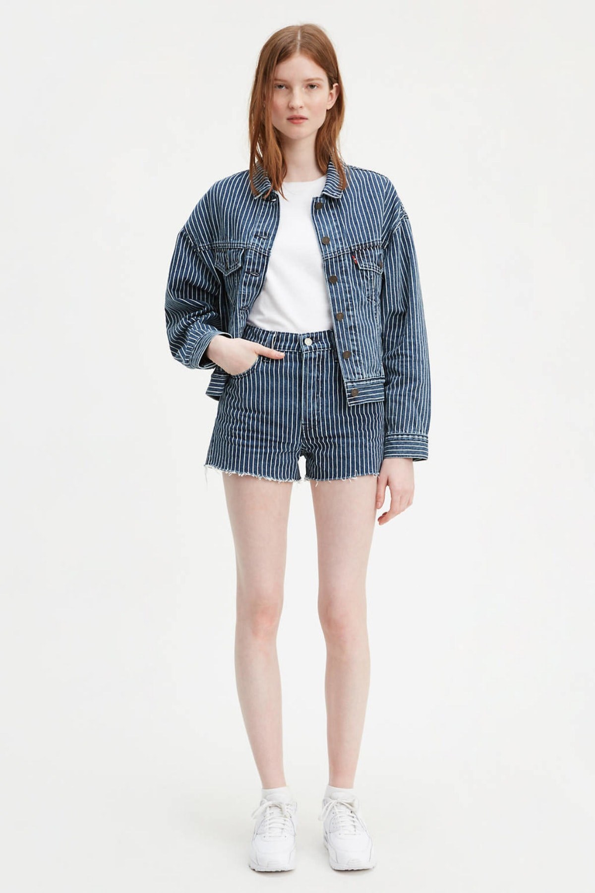 kadin-yuksek-bel-ribcage-short-strange-c86-91.jpg