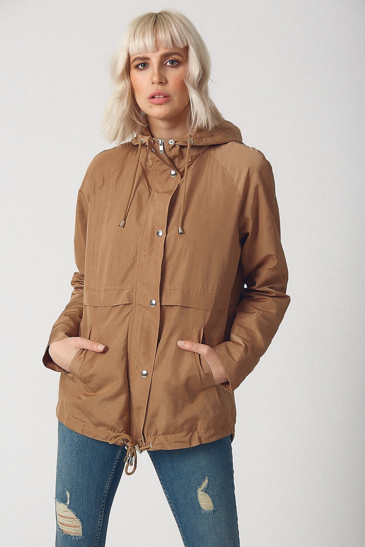 kapison-detayli-mont-camel-36f77a.jpg