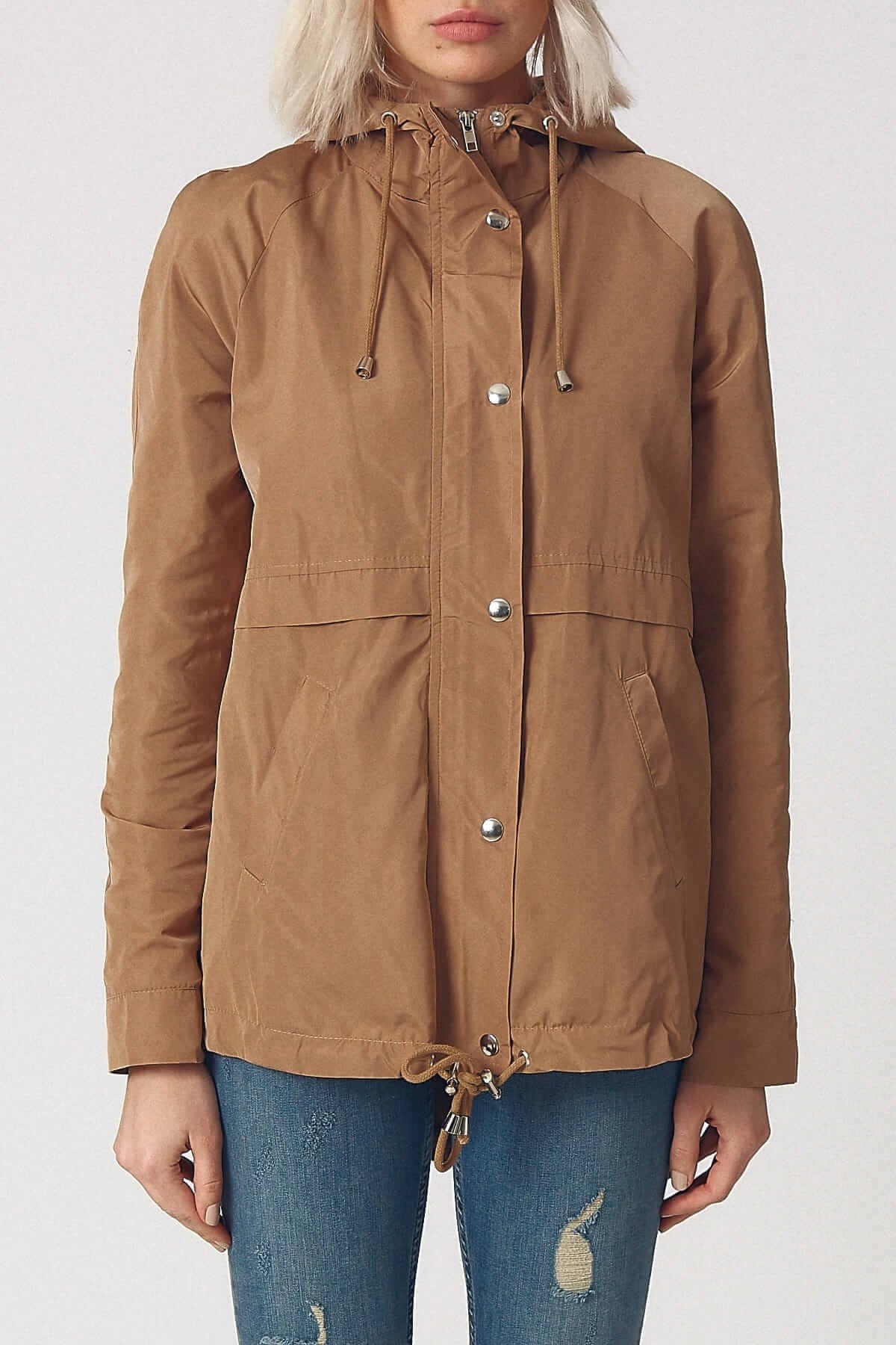 kapison-detayli-mont-camel-9160ac.jpg