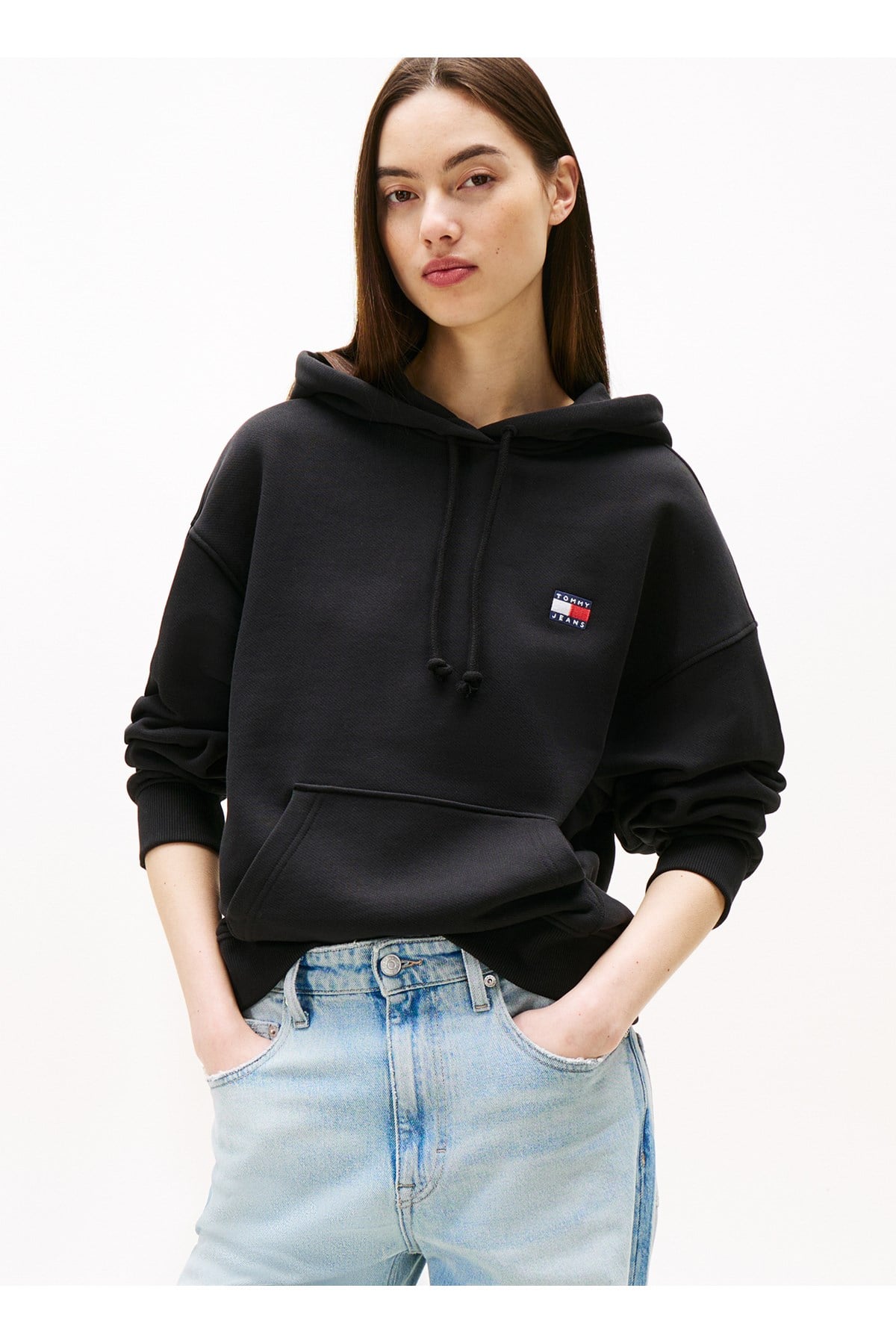 kapuson-yaka-baskili-siyah-kadin-sweat-e006ff.jpg