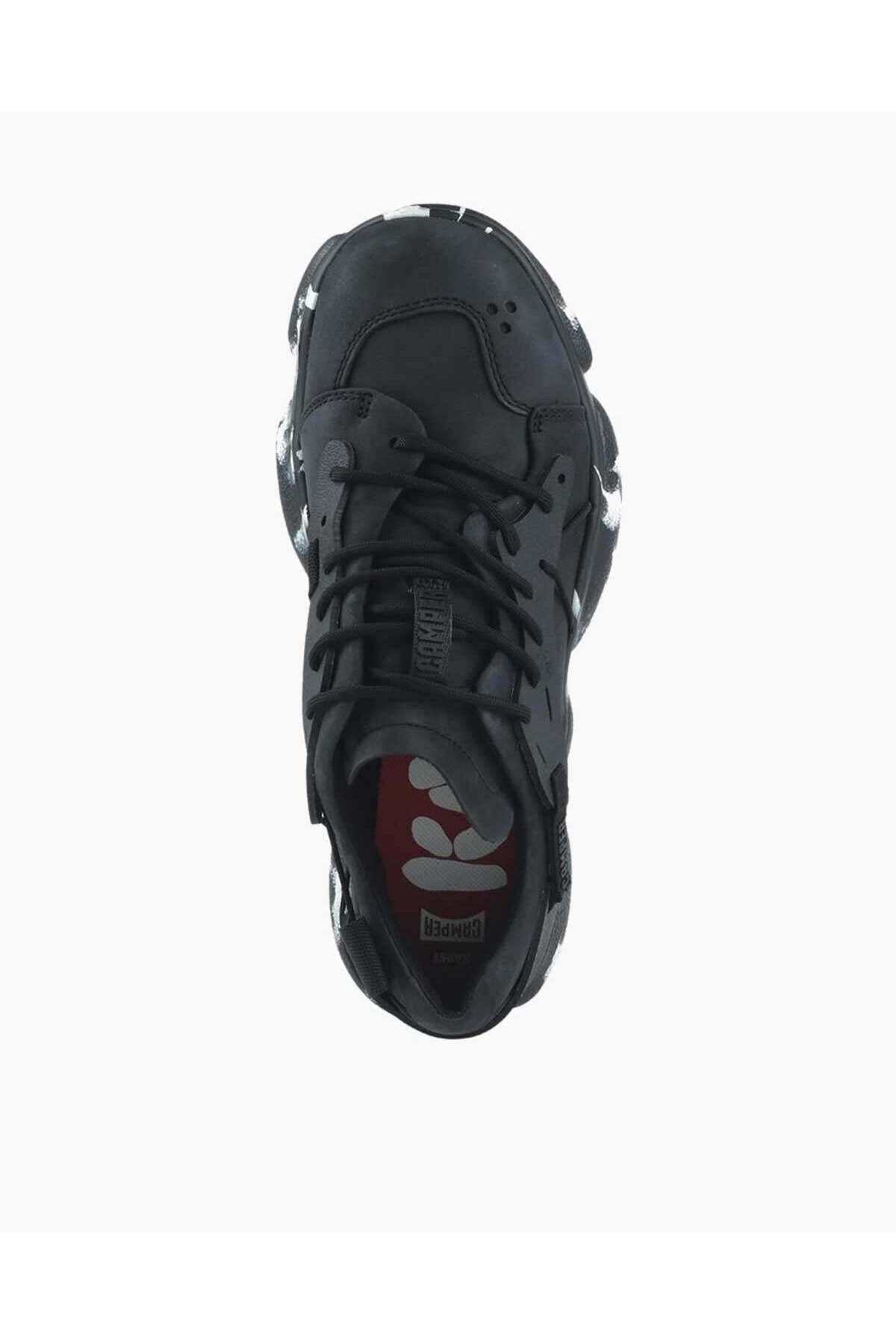 karst-sneakers-7c968b.jpg